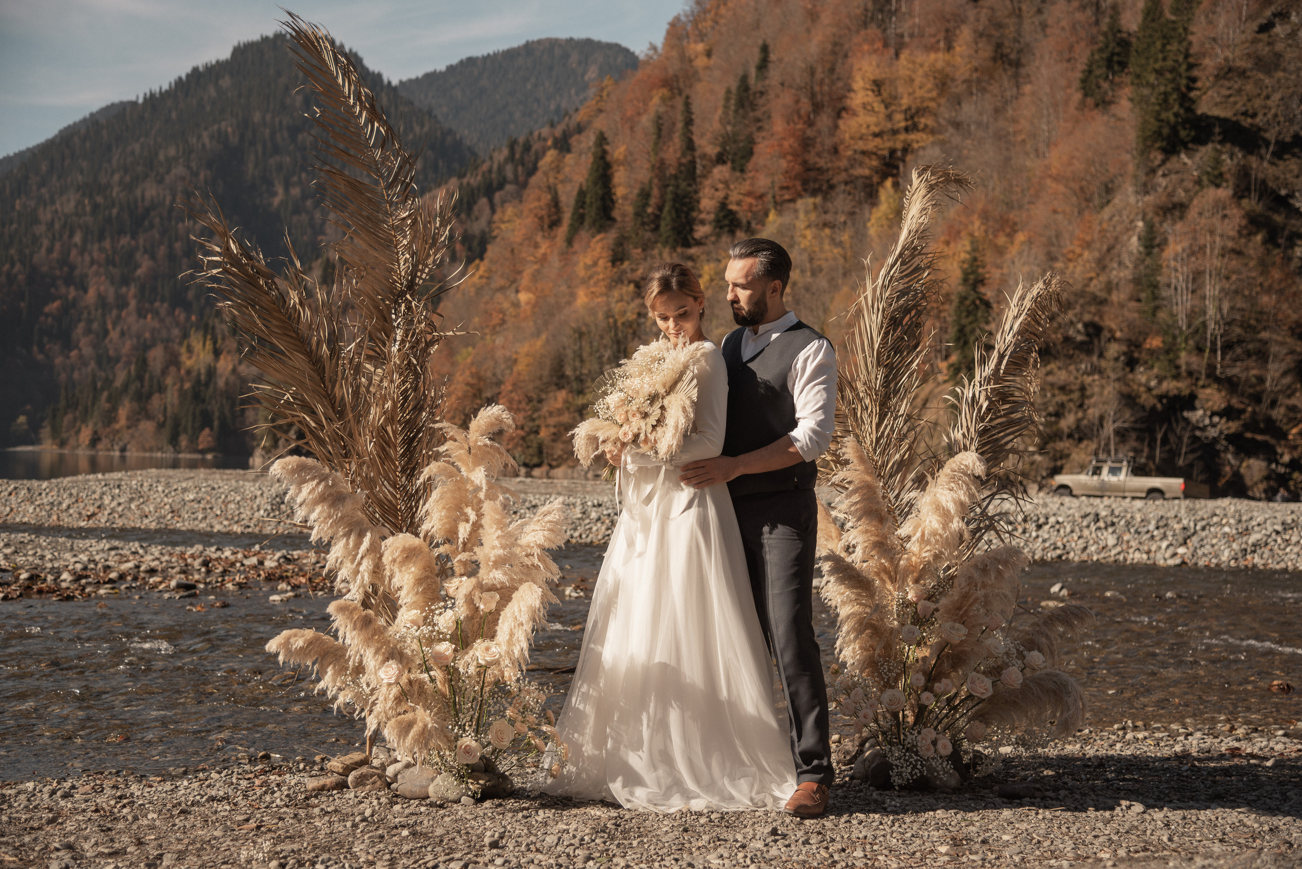 На озере в горах. Свадебный фотограф Анна Хочева