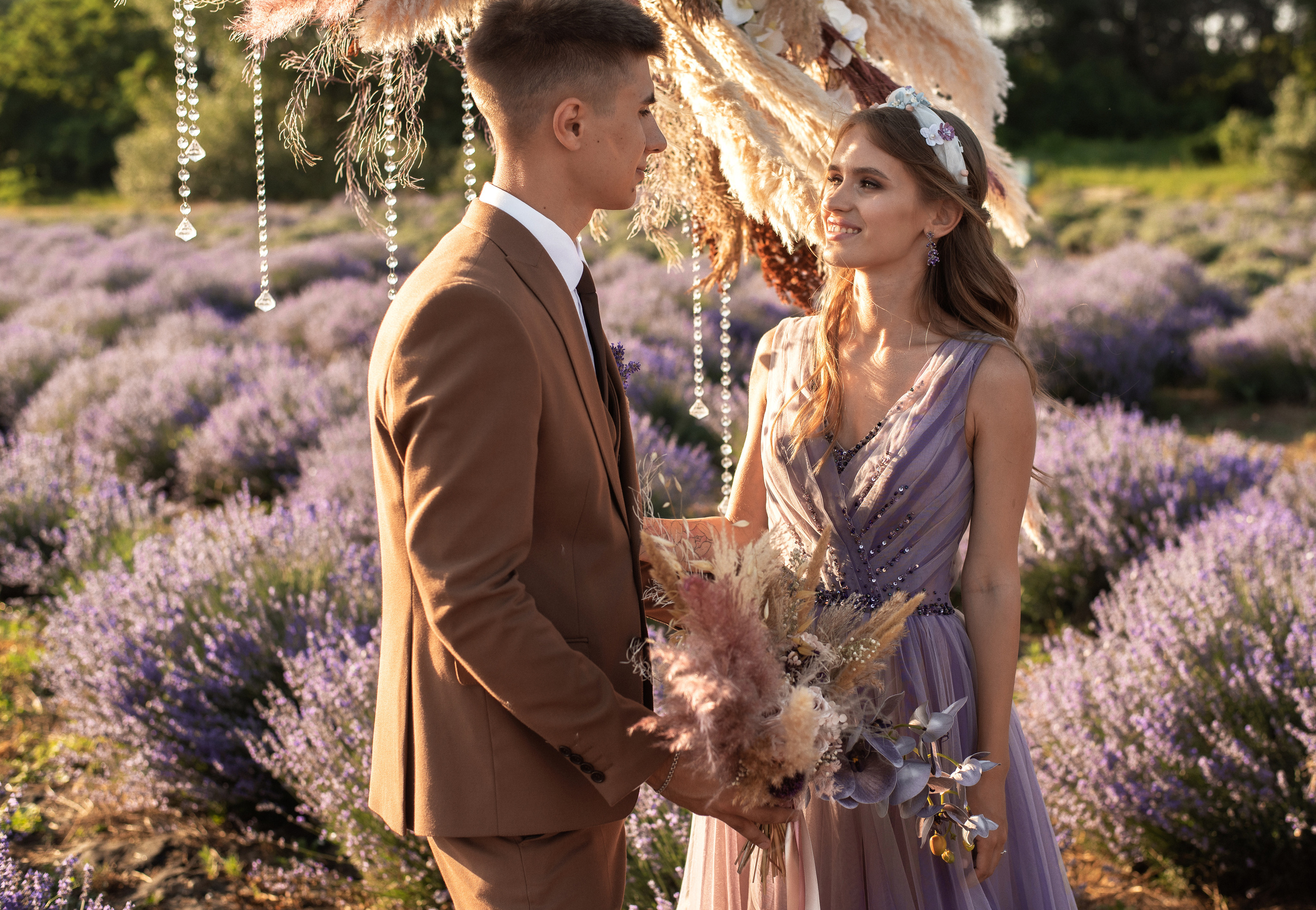 Лавандовое поле. Выездная церемония. Свадебный фотограф Анна Хочева