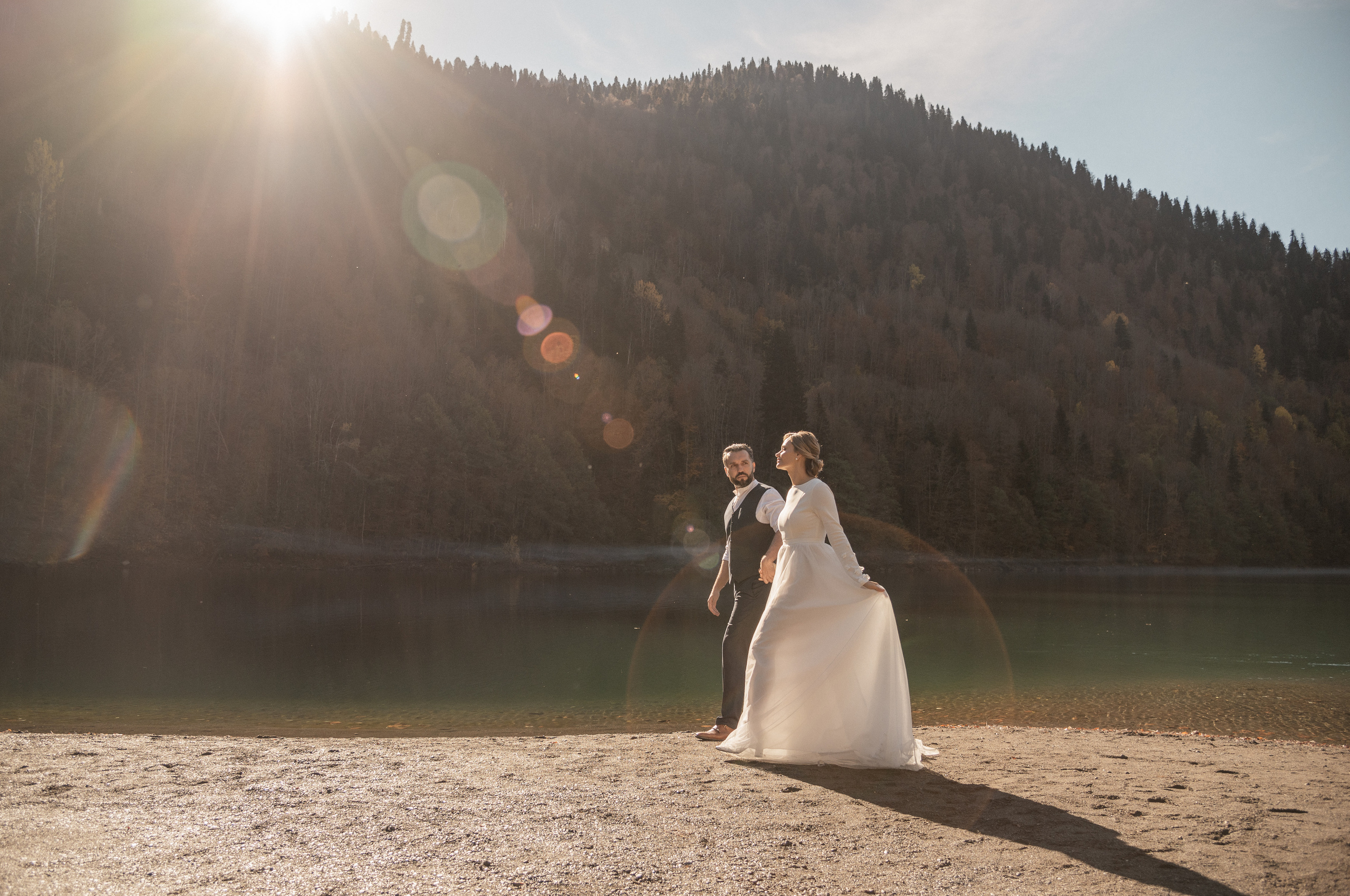 На озере в горах. Свадебный фотограф Анна Хочева