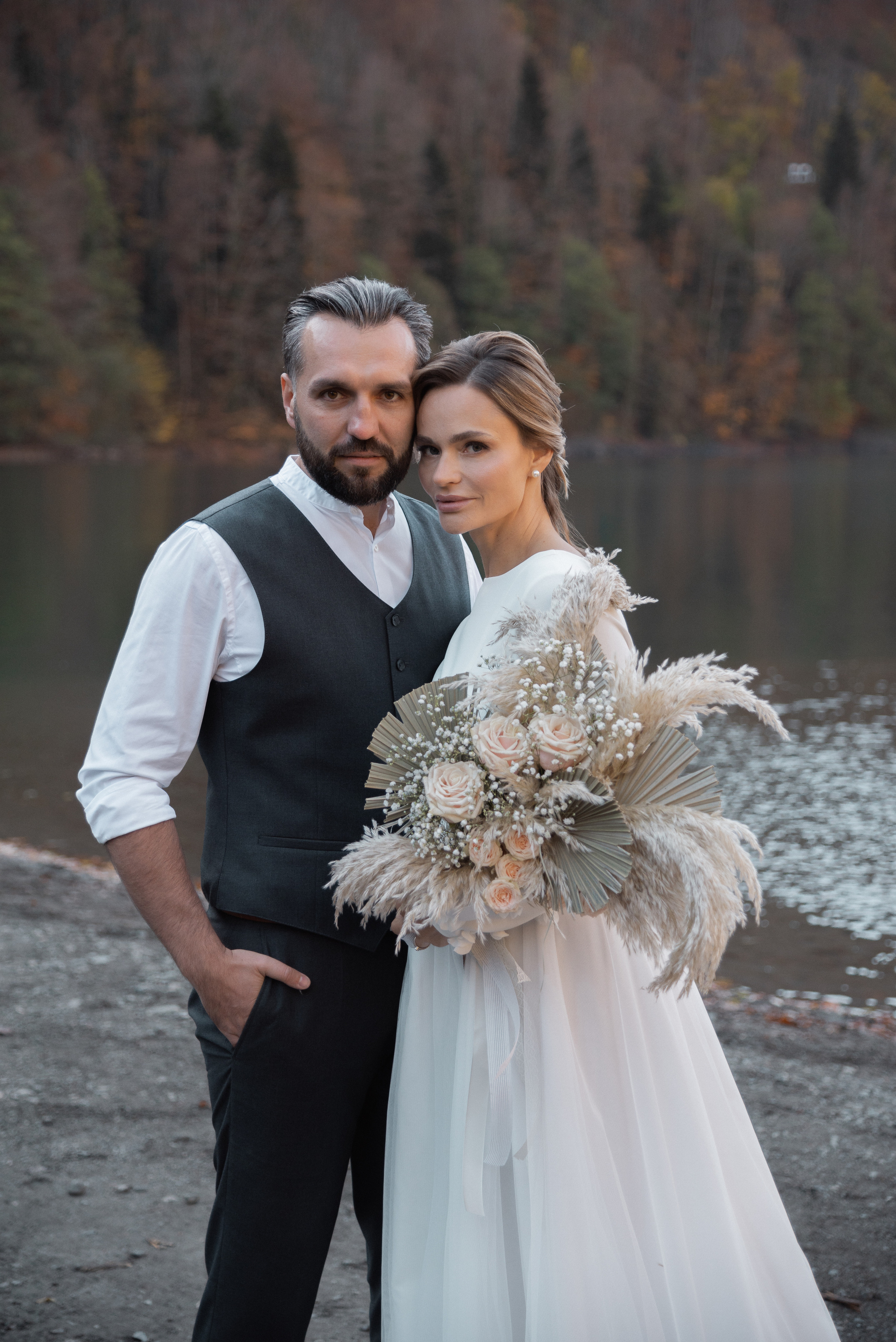 На озере в горах. Свадебный фотограф Анна Хочева