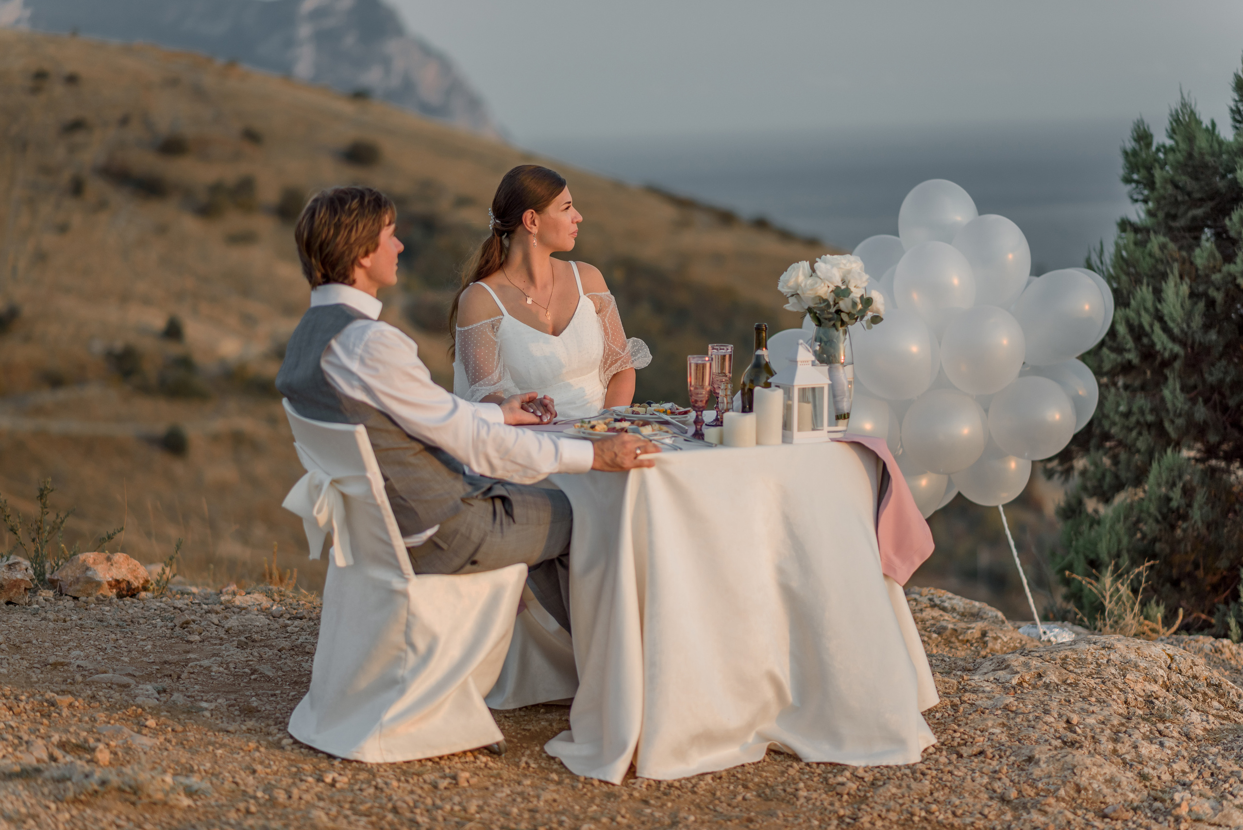 Сергей и Юля. Закат в Балаклаве. Свадебный фотограф Анна Хочева