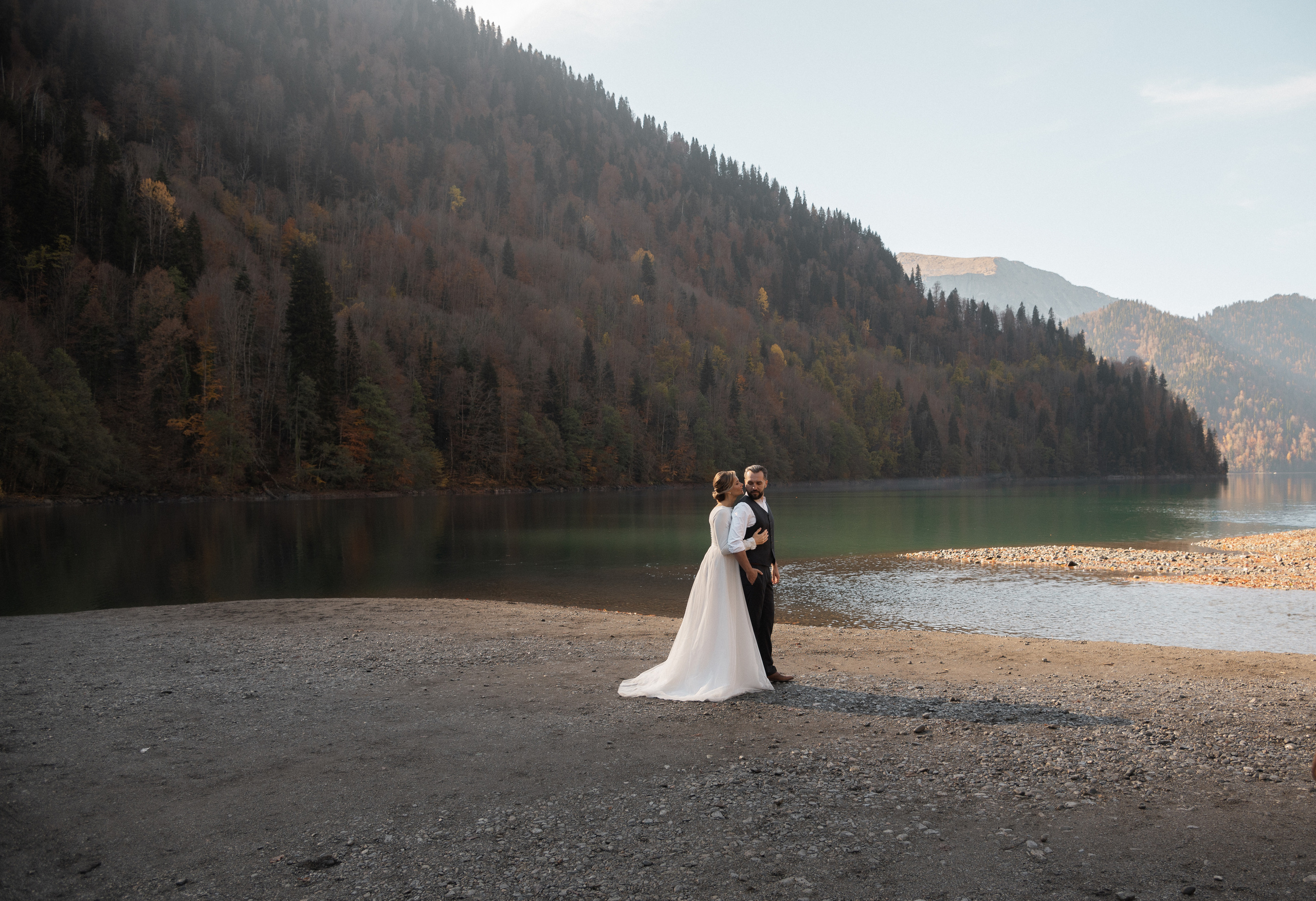 На озере в горах. Свадебный фотограф Анна Хочева