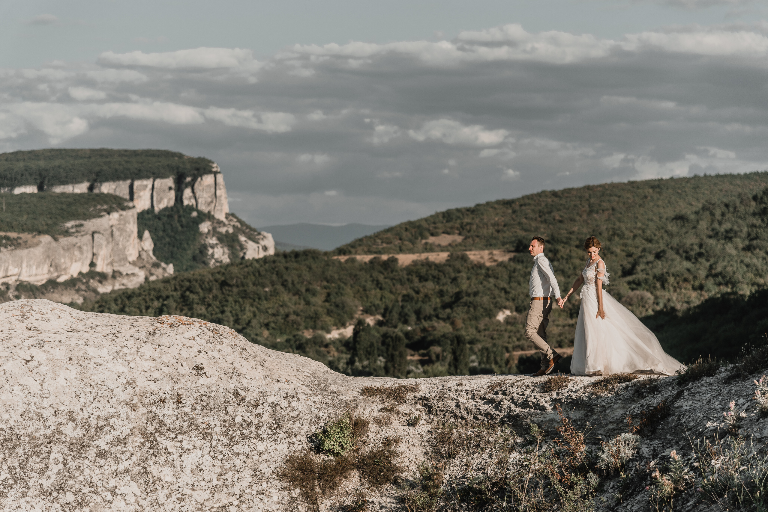 Дарья Сергей. Гора Крокодил. Свадебный фотограф Анна Хочева