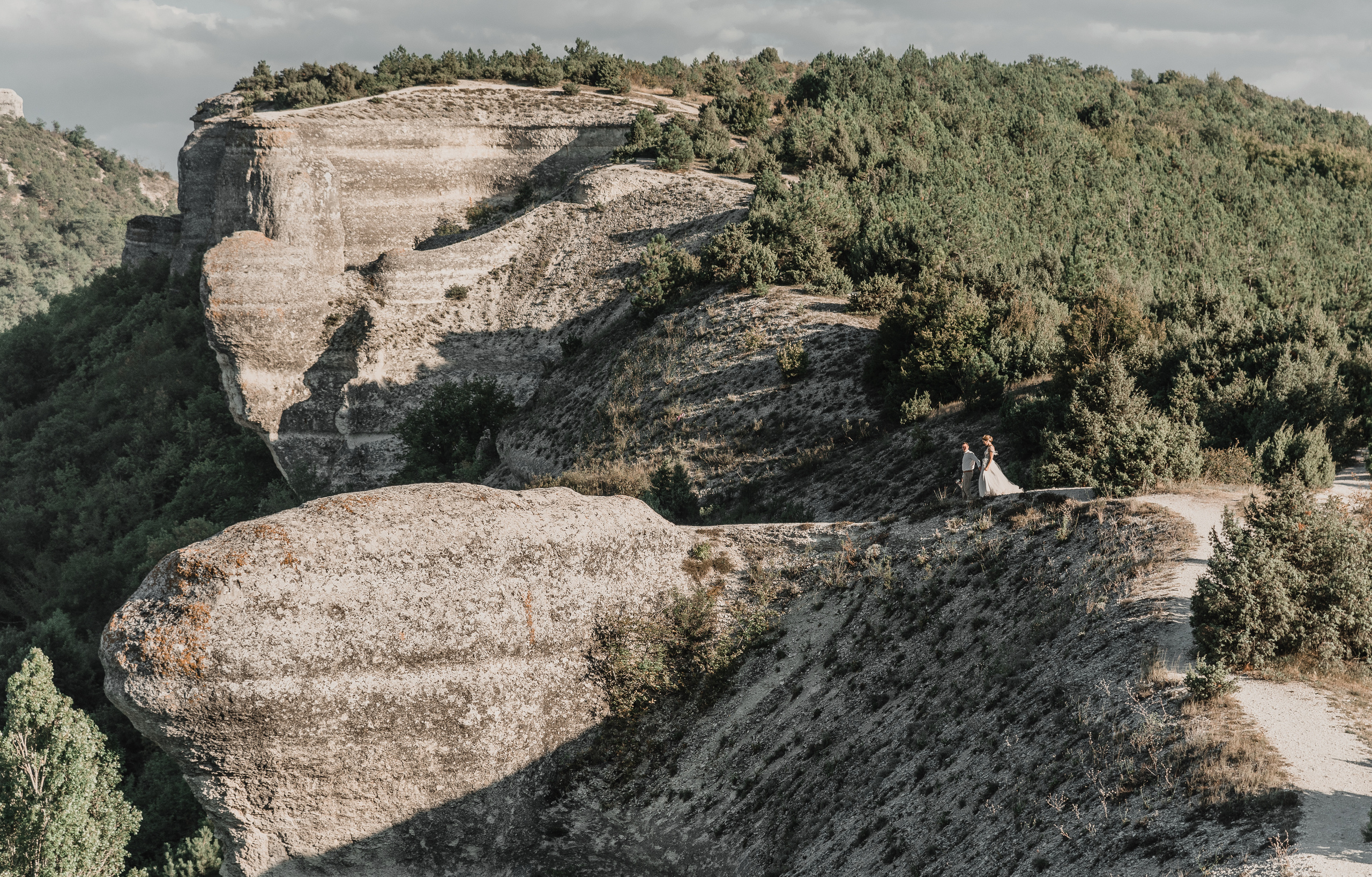 Дарья Сергей. Гора Крокодил. Свадебный фотограф Анна Хочева
