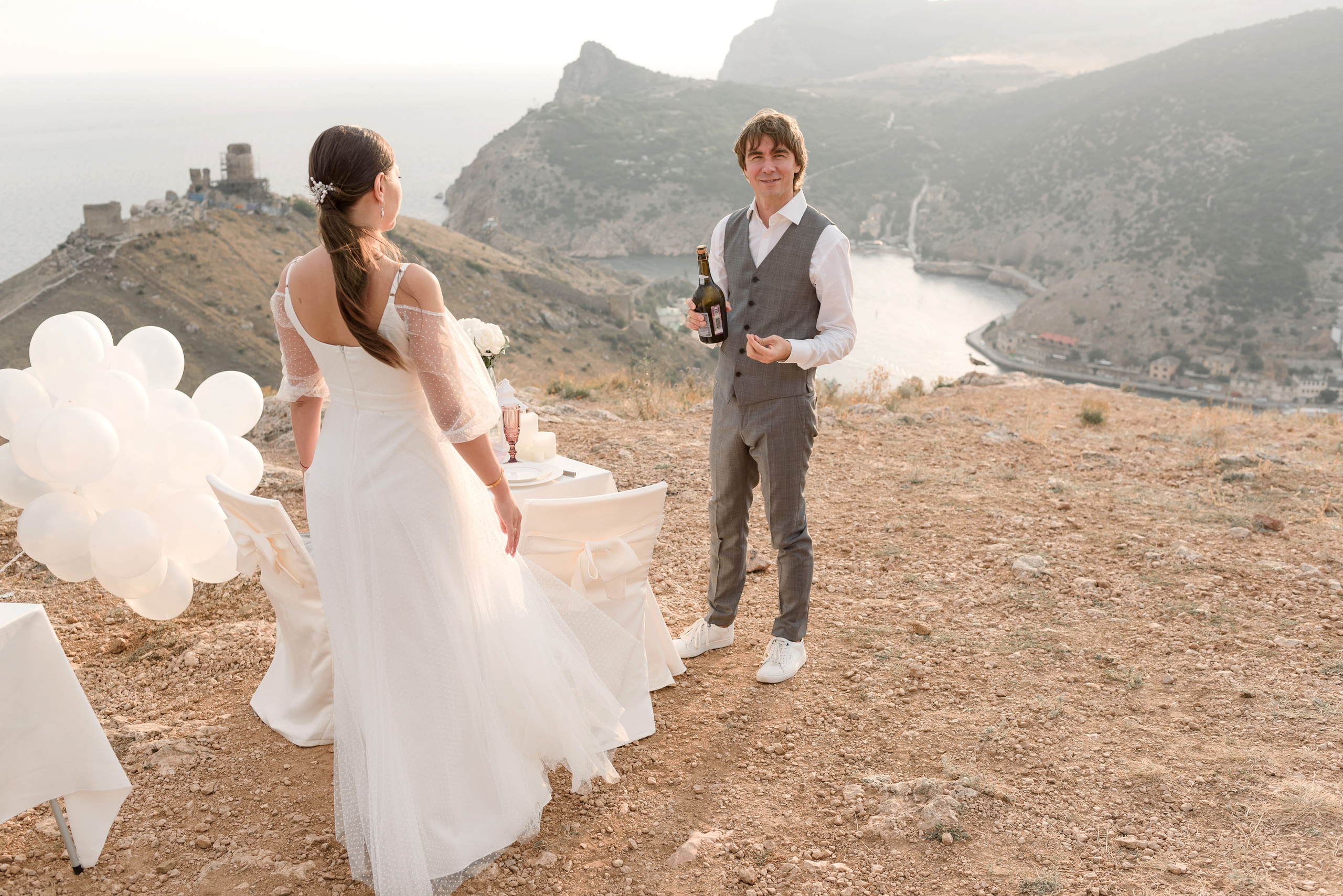 Сергей и Юля. Закат в Балаклаве. Свадебный фотограф Анна Хочева