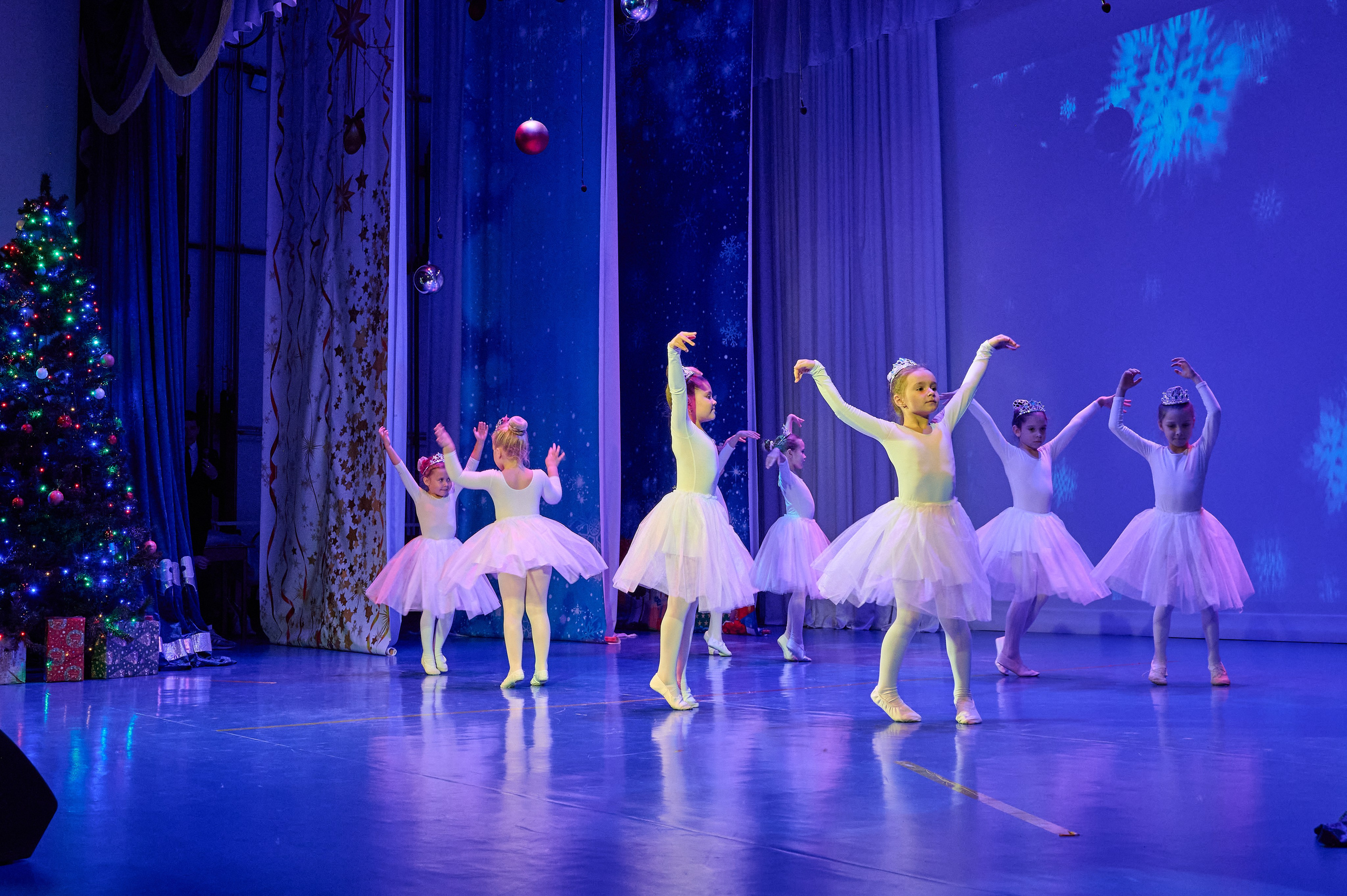 НГ концерт в Марьиной роще. Жизнь курорта Кабардинка в фотографиях