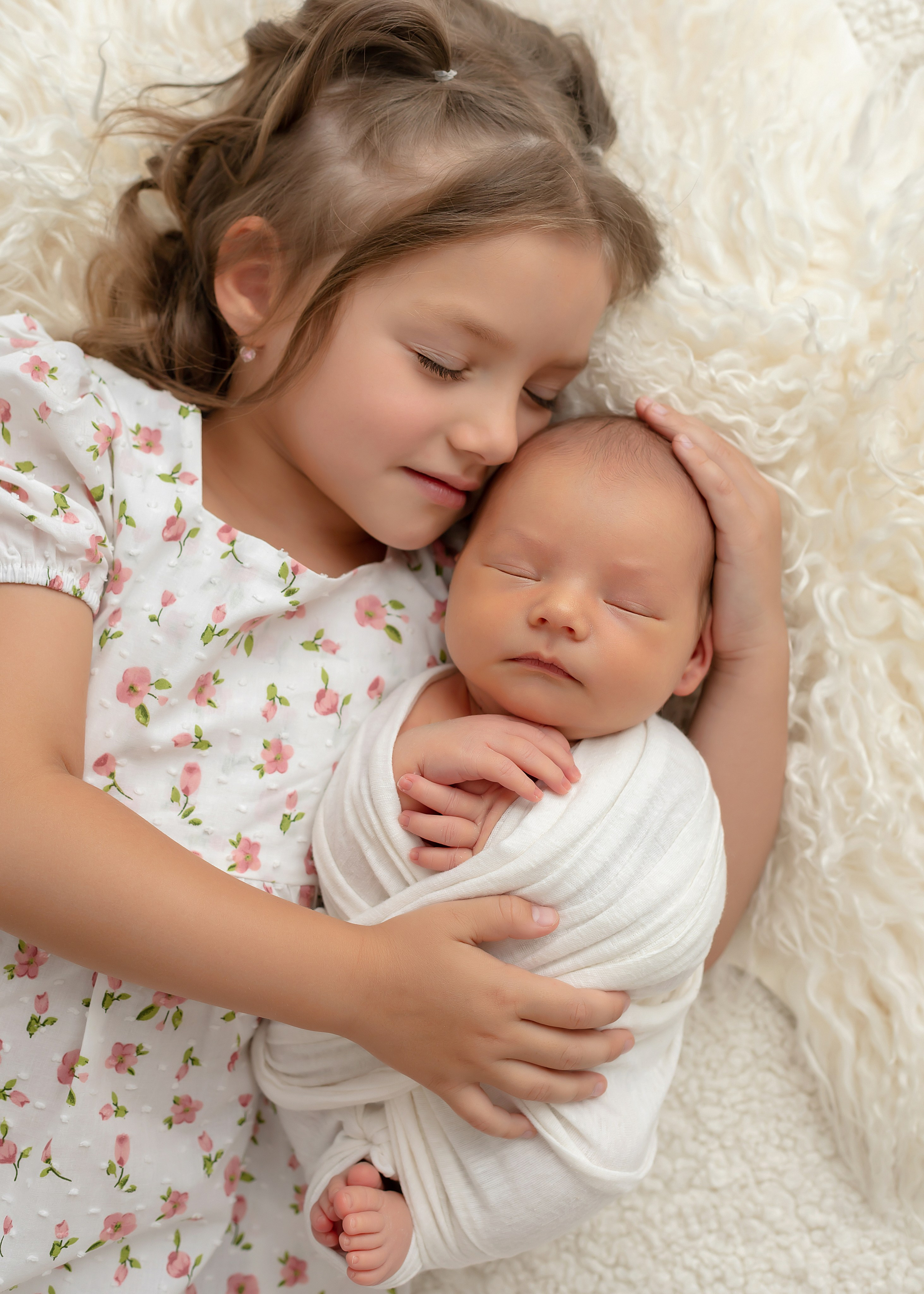 Новорожденные до 28 дней. Фотограф новорожденных в Тюмени