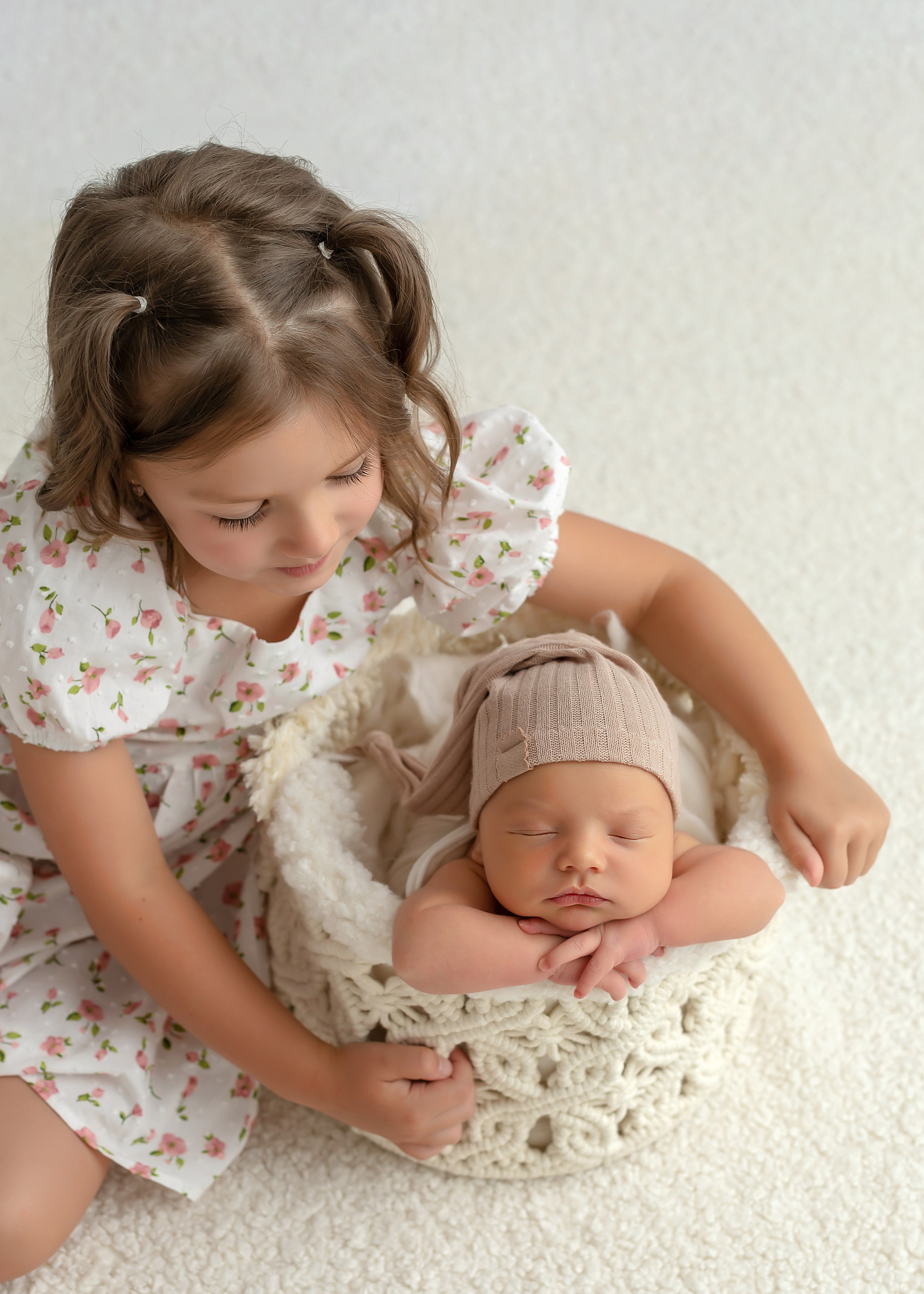 Новорожденные до 28 дней. Фотограф новорожденных в Тюмени