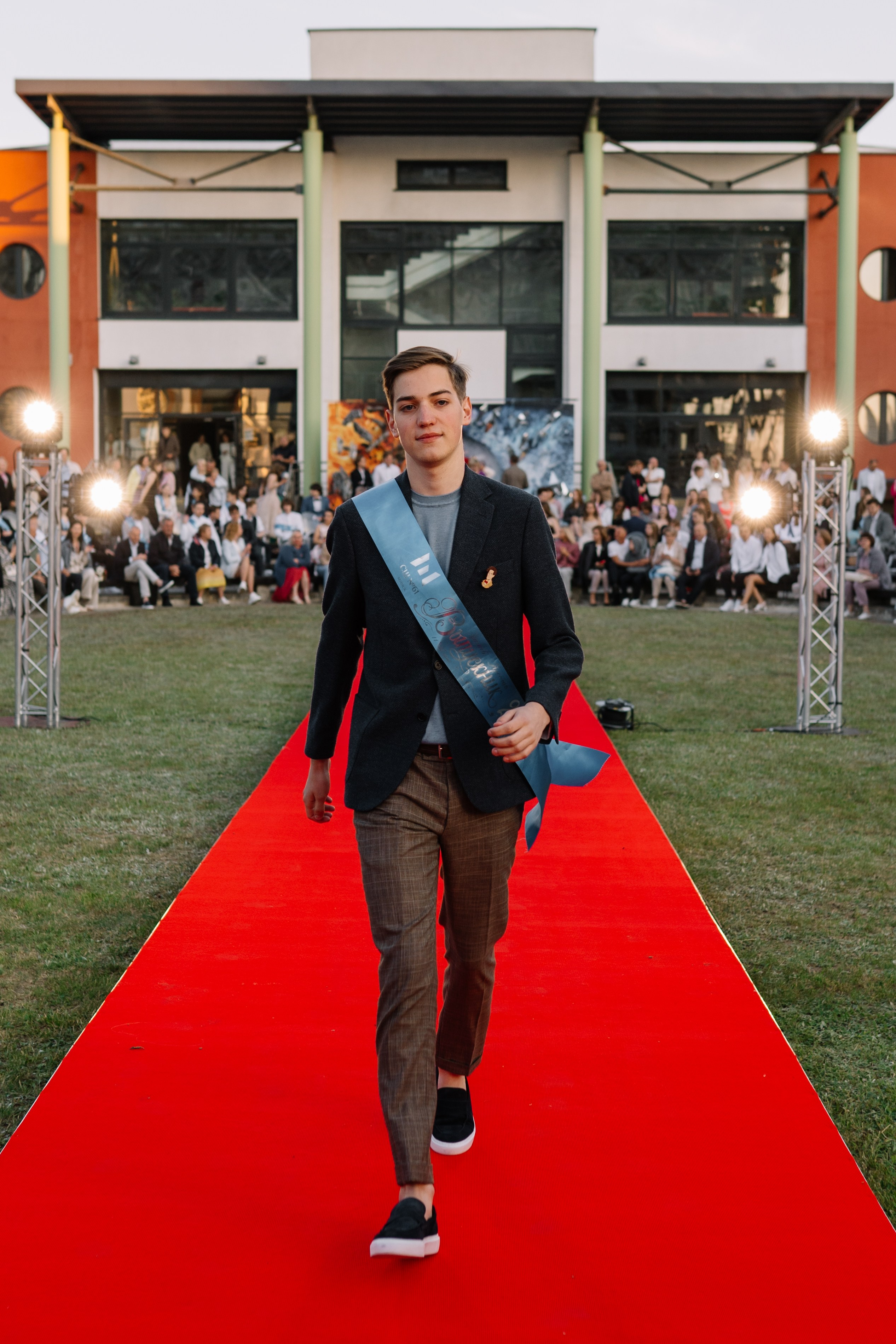 Выпускной 61 школа