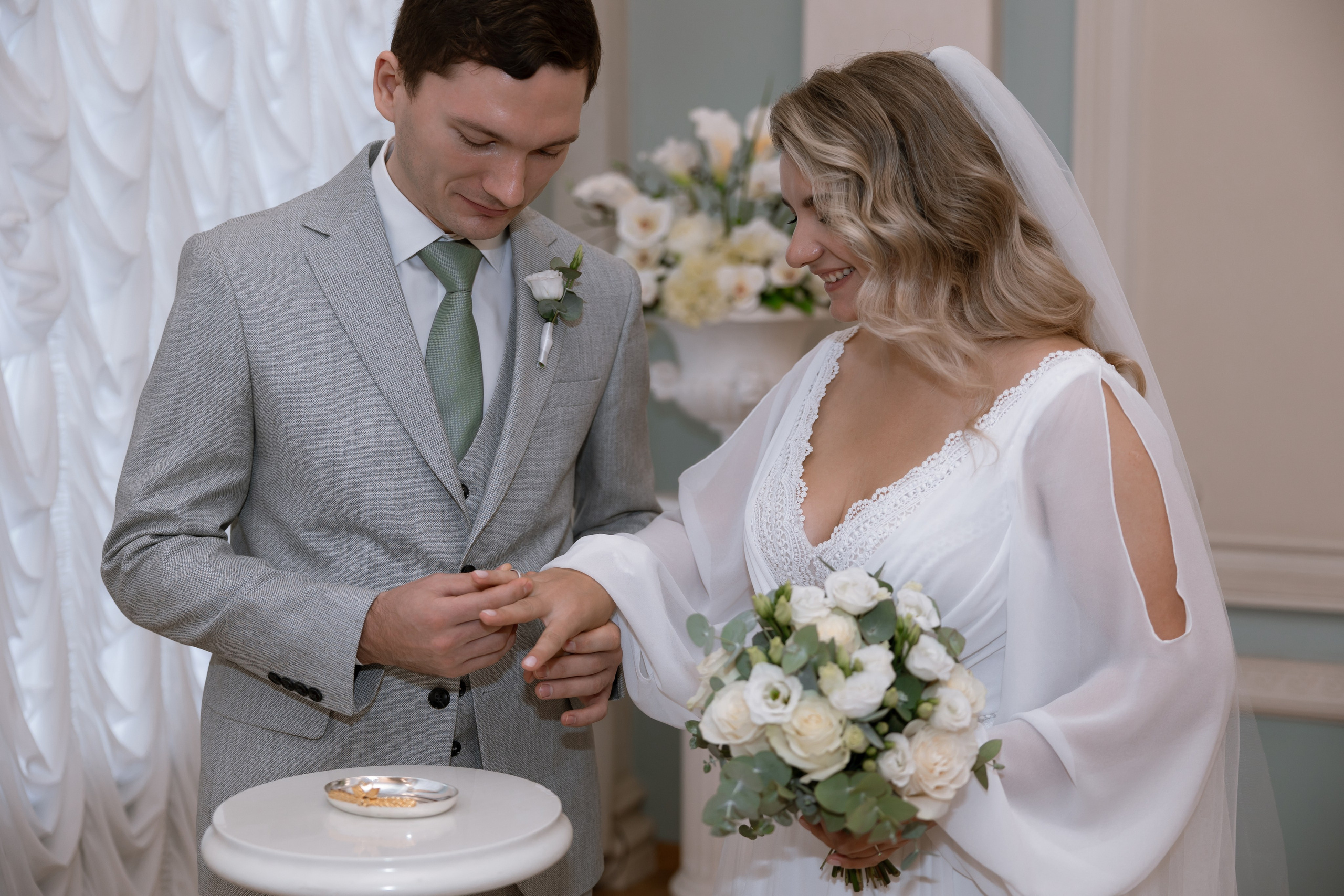 Дмитрий и Юлия. Свадебный фотограф в Санкт — Петербурге и Ленинградской о