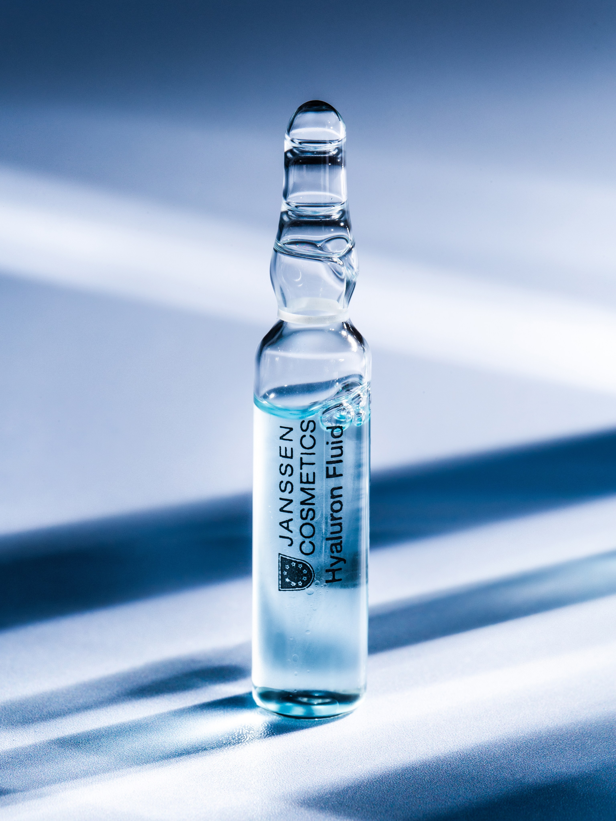 Janssen Cosmetics. Kareema ceramics