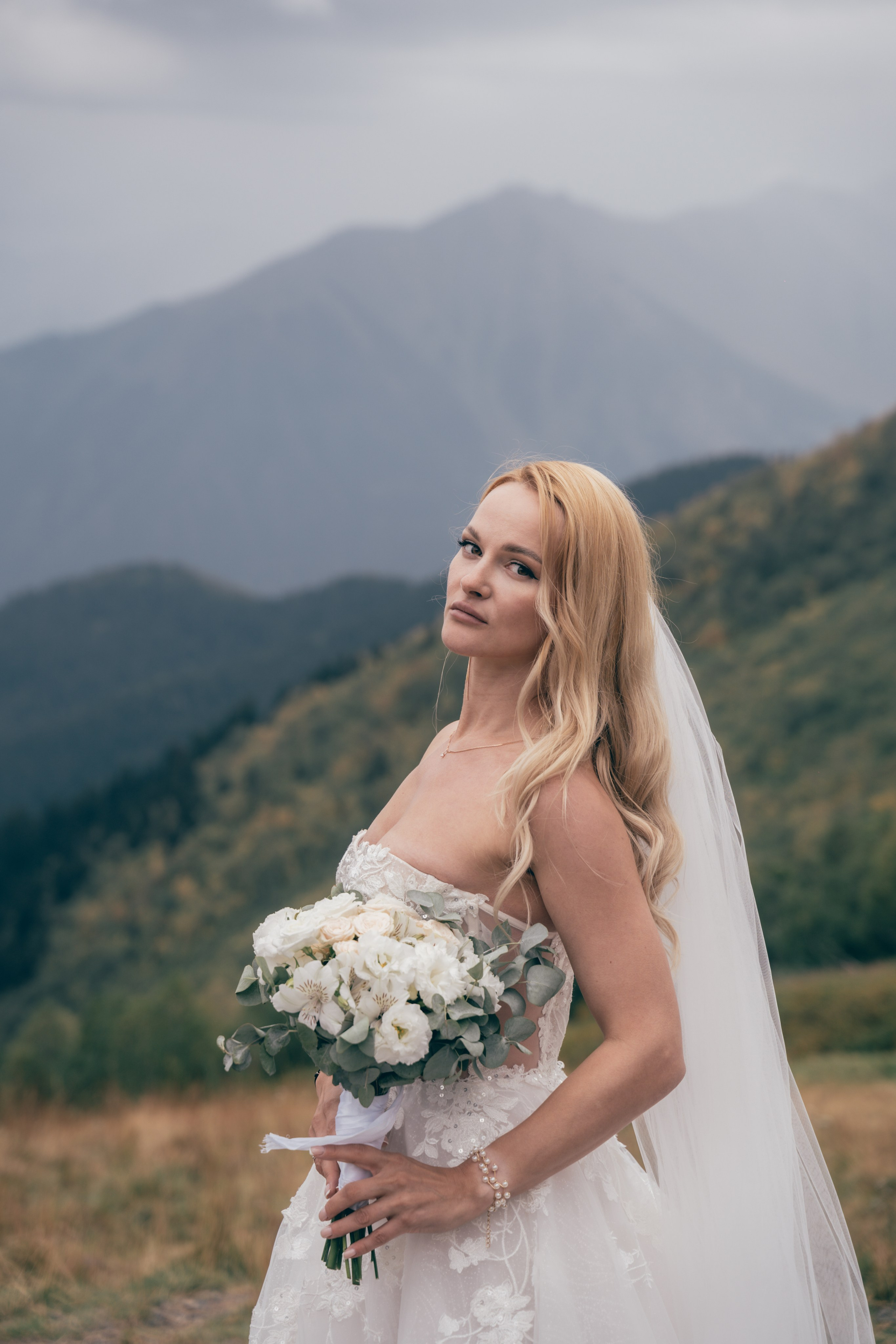 Индивидуальная фотосессия в горах Фотограф КМВ Пятигорск, Железноводск, Ессентуки, Кисловодск Архыз Домбай Горы. Фотограф КМВ|ГОРЫ Пятигорск Железноводск Ессентуки Кисловодск Домбай Архыз Эльбрус