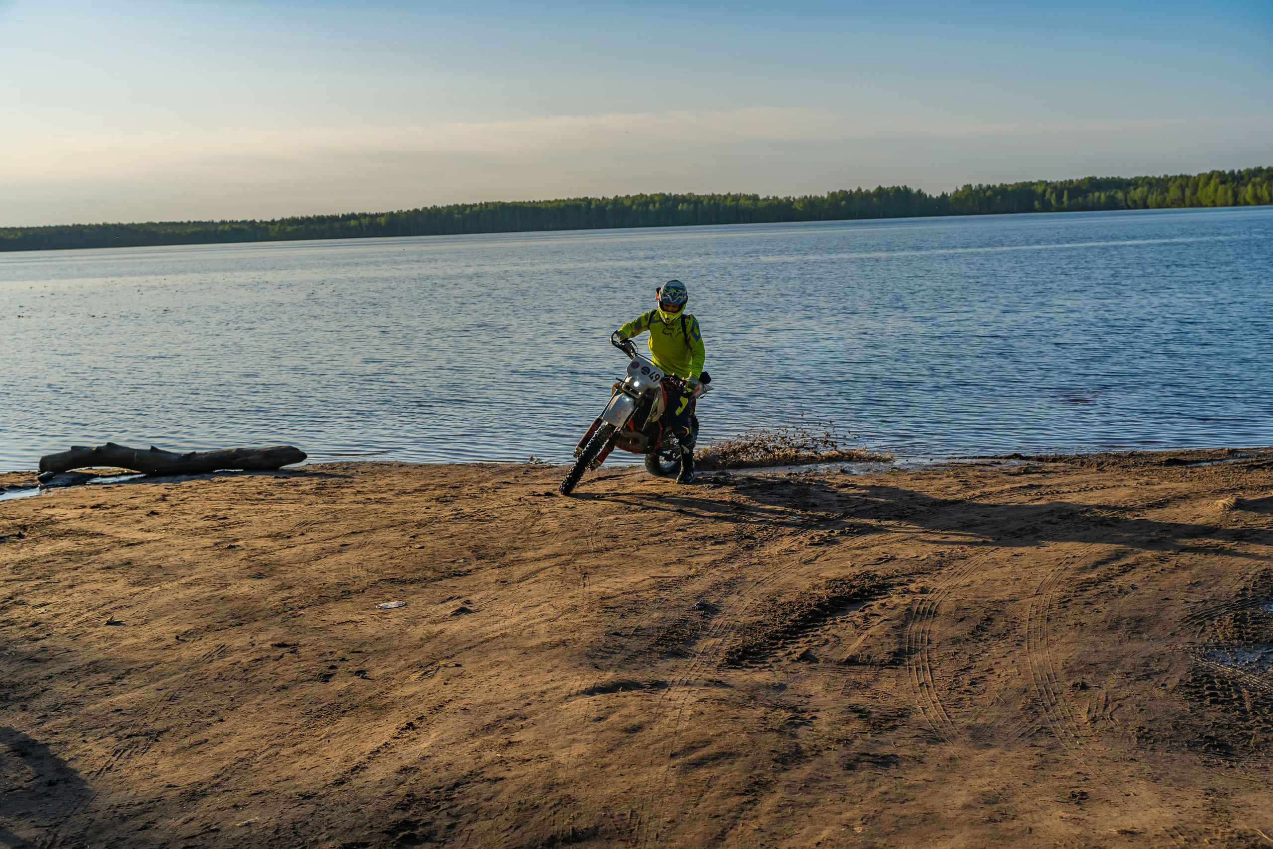 Владимир. Графический дизайнер Илья Левченко