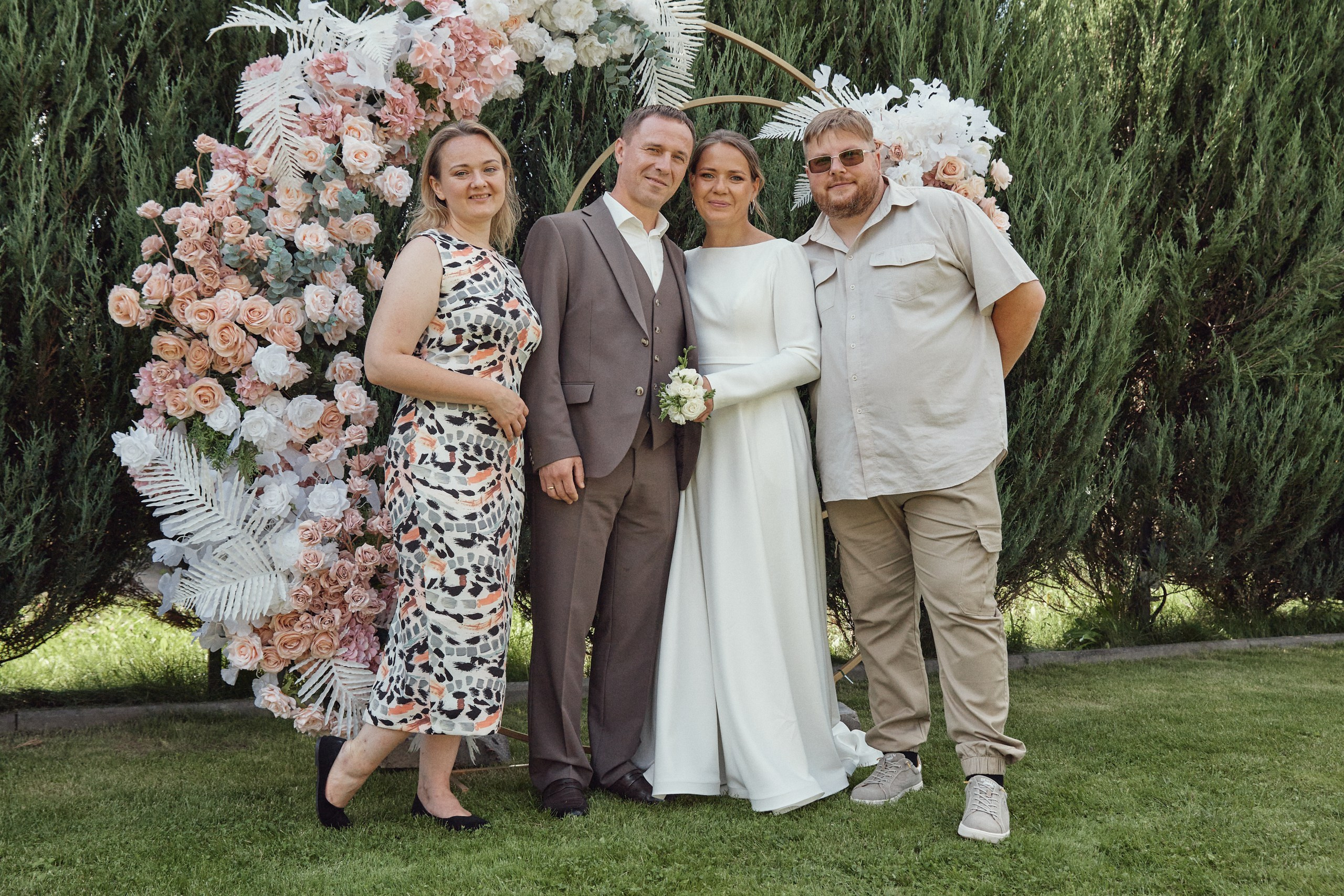 Счастье здесь. Свадебный фотограф Антон Артюшин. Работаю в Нижнем Новгороде и Москве