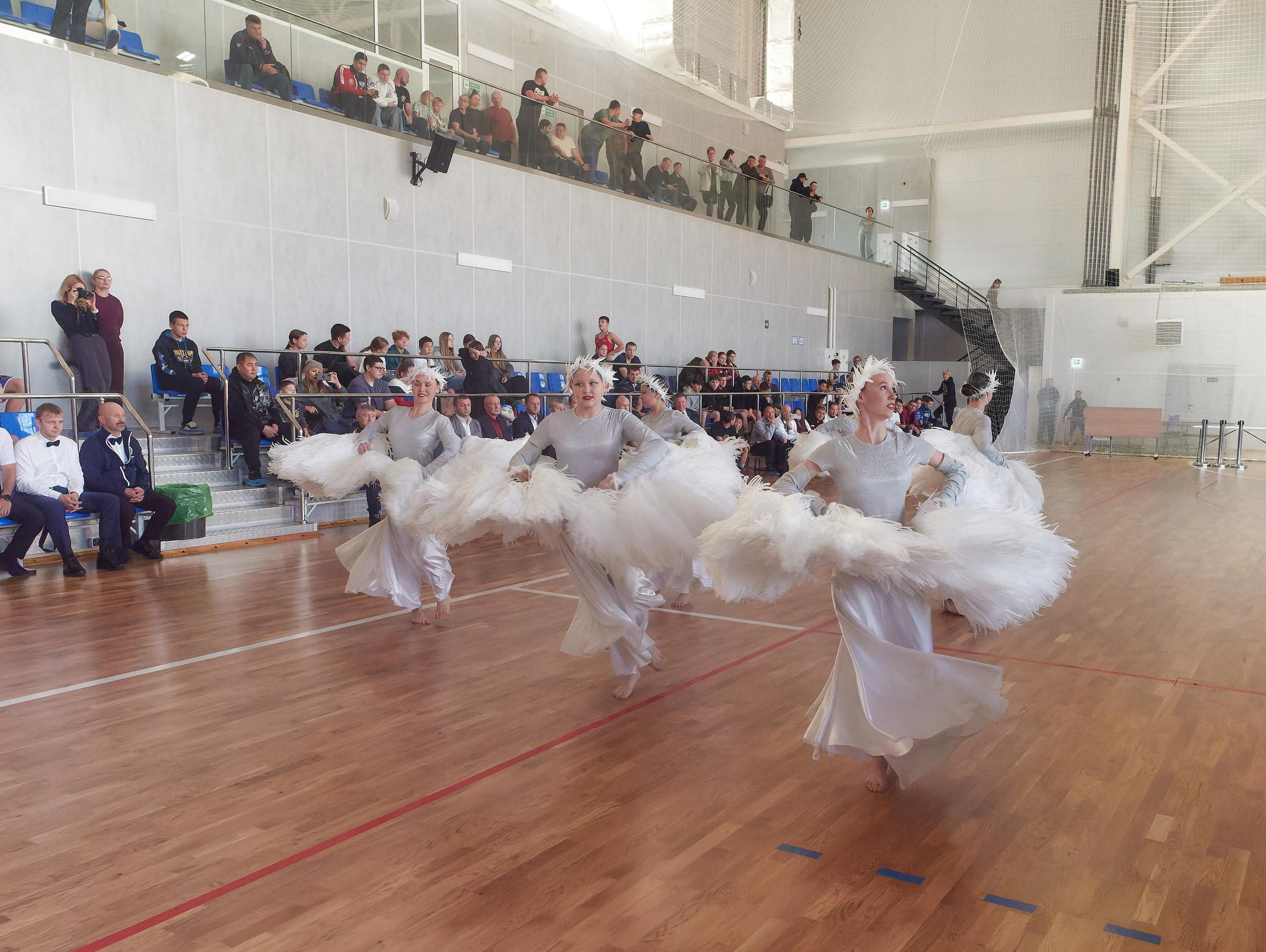 Открытие турнира по боксу памяти героя Советского Союза Михаила Крюкова. Семейный и детский фотограф в Междуреченск Олег Бамбульский
