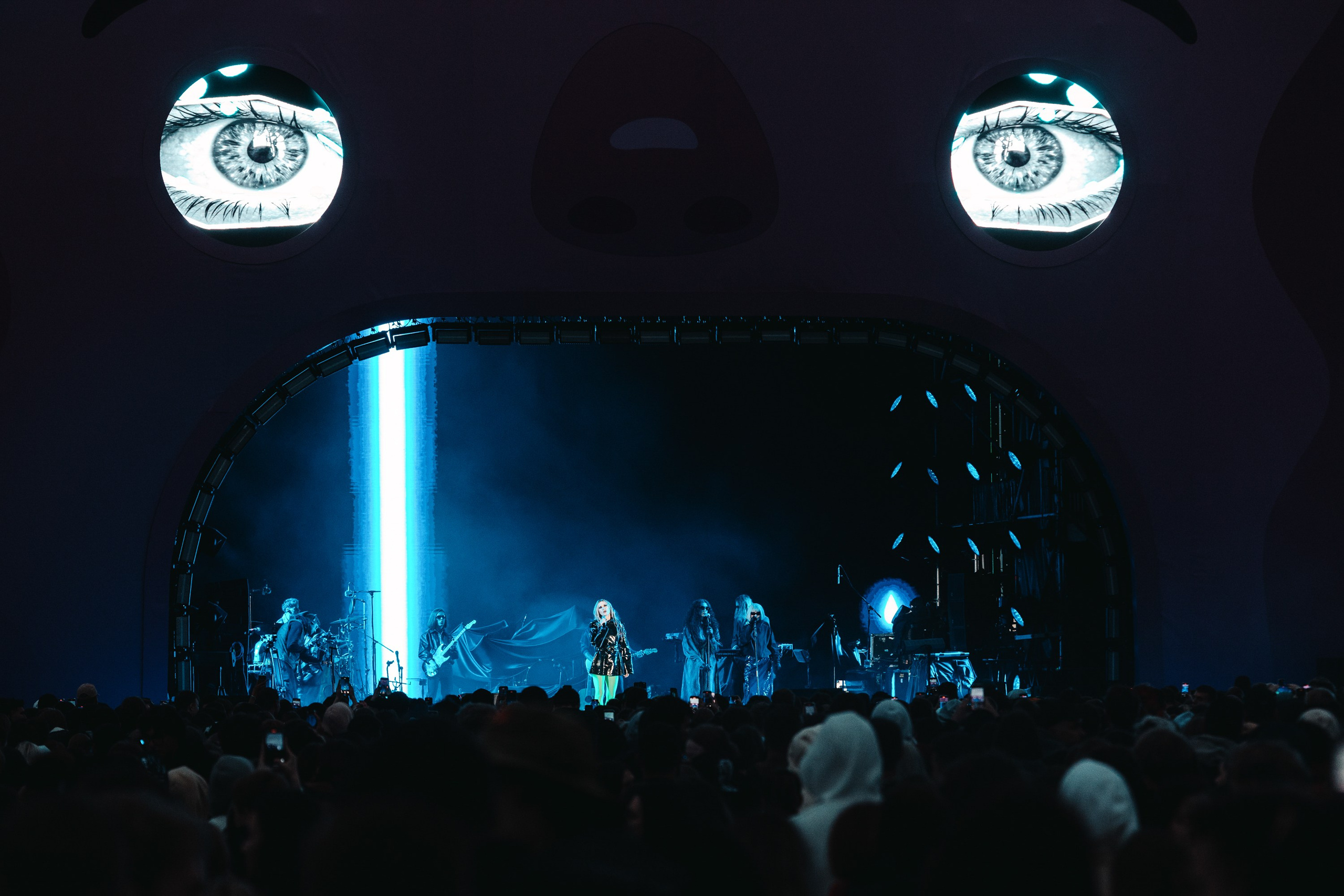 PARI FEST / 2025. OOPS TEAM