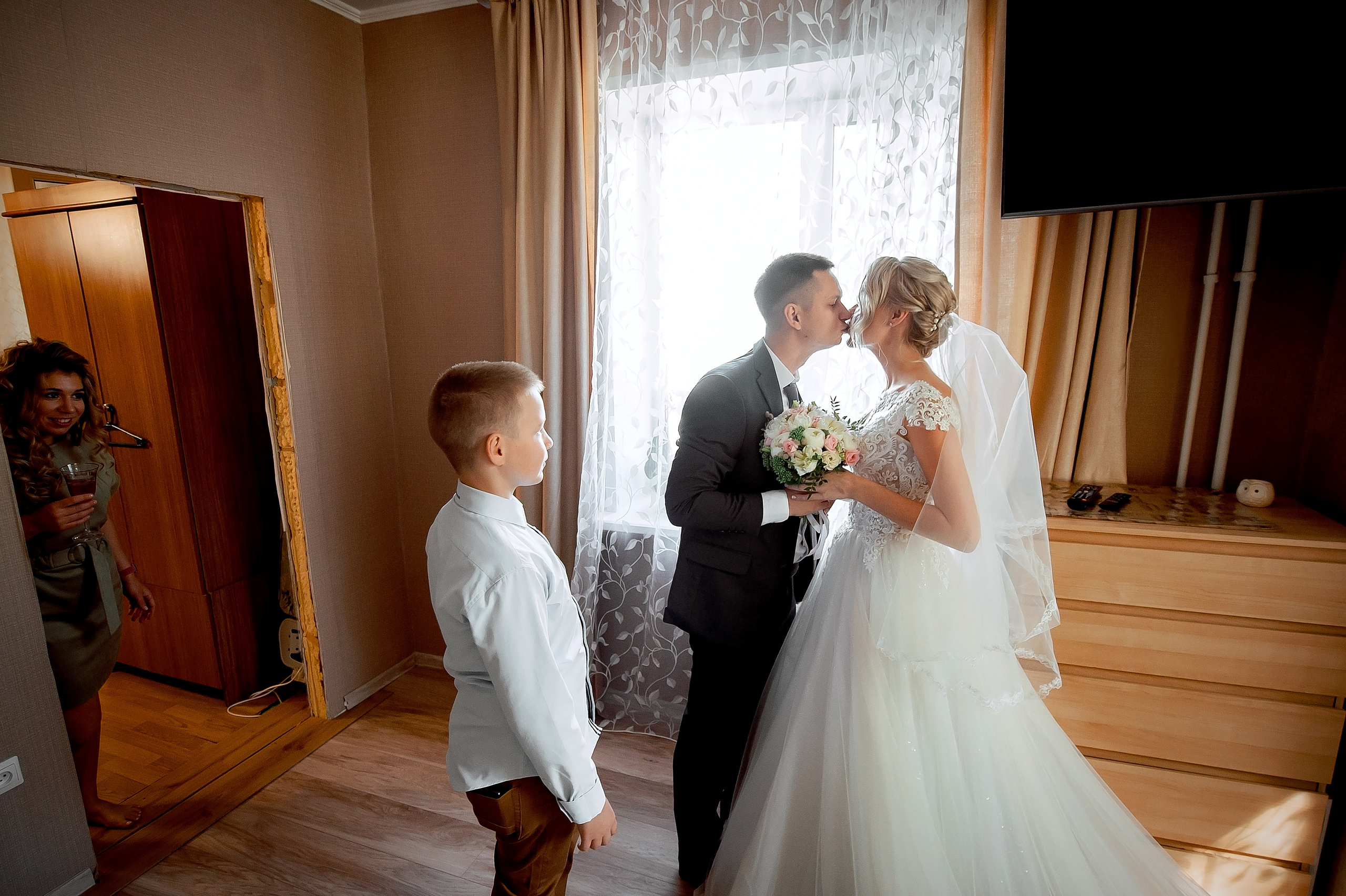 Саша и Таня, Щелково — Москва. Свадебный и семейный фотограф Виктория Носачёва. Щелково, Москва и МО