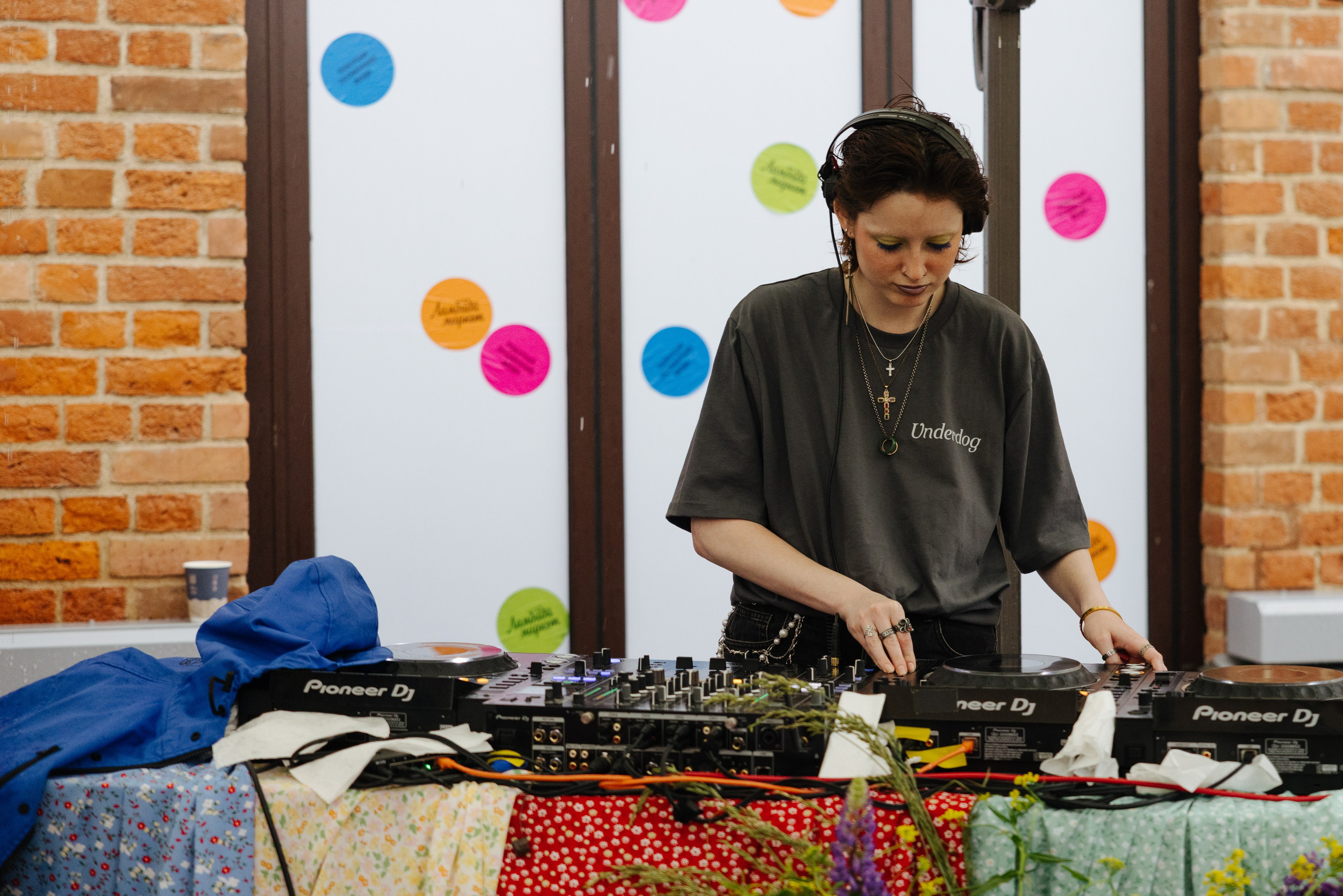 7–8 июня 2025 в пространстве «Три вокзала. Депо» / День 1 / фото Валерий Белобеев. Фотоотчеты «Ламбада-маркета»