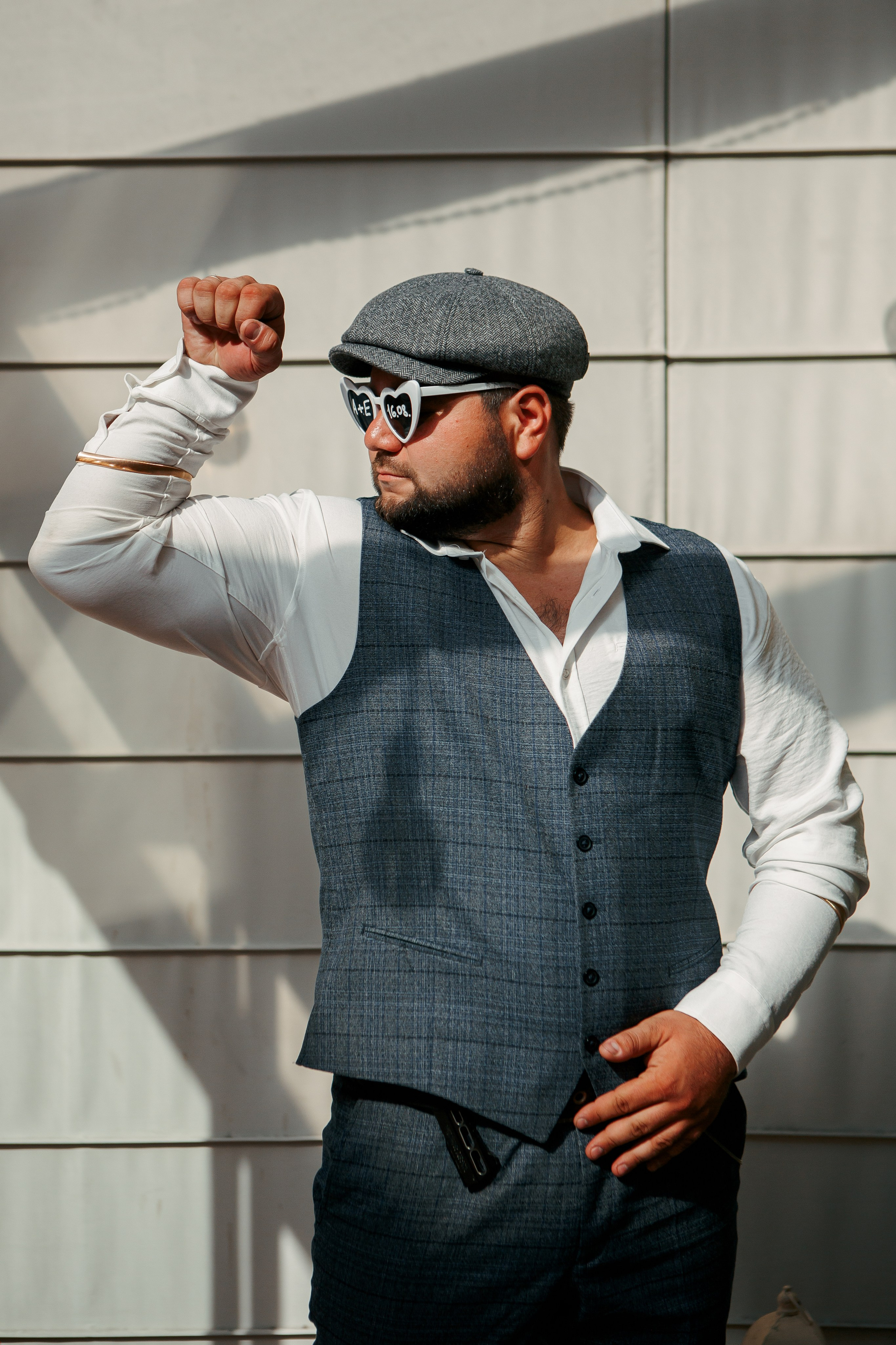 В стиле Острых козырьков. Свадебный фотограф в Санкт-Петербурге