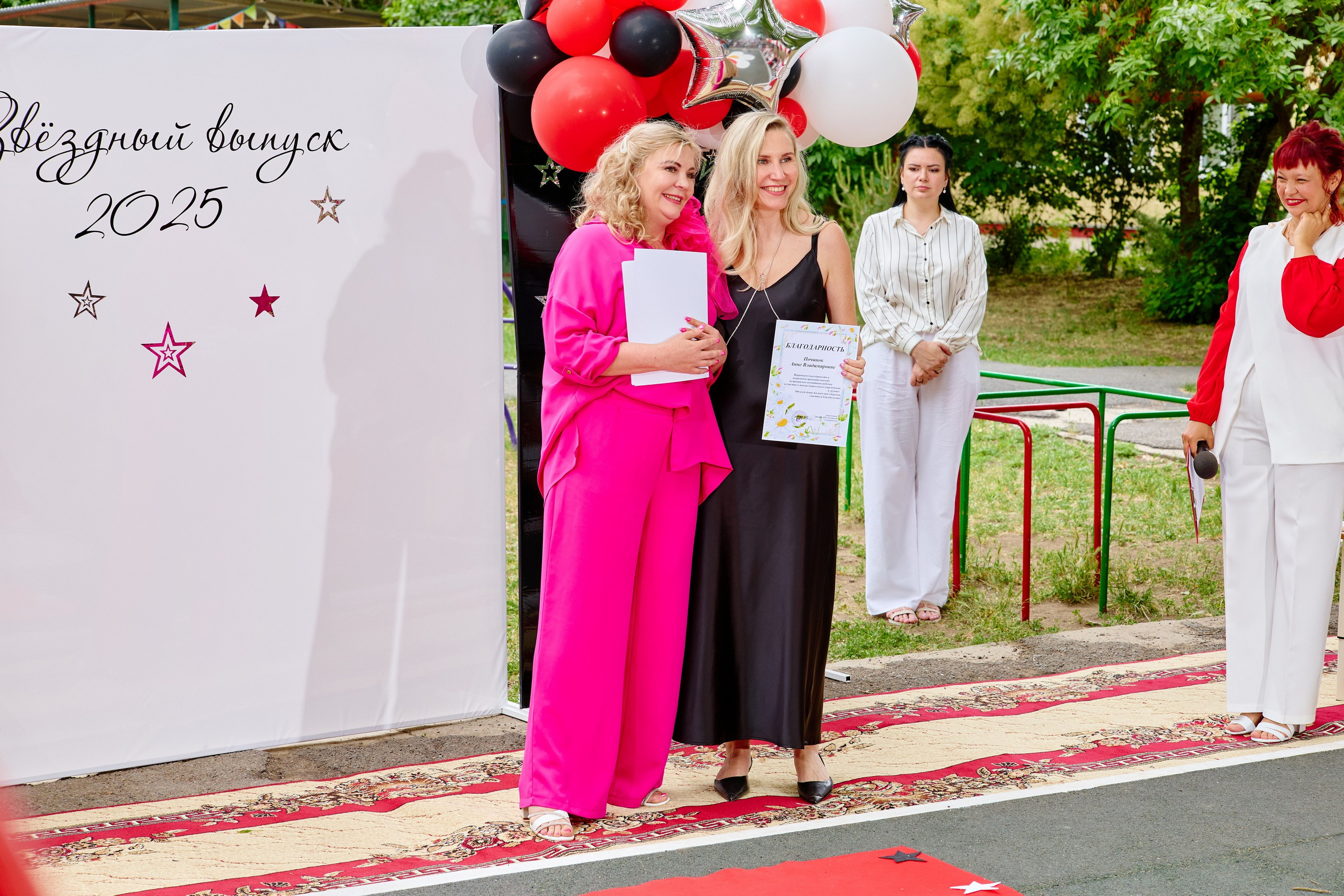 Выпускной 45 сад. Фотограф Выпускные альбомы Таганрог Сергей Коробченко