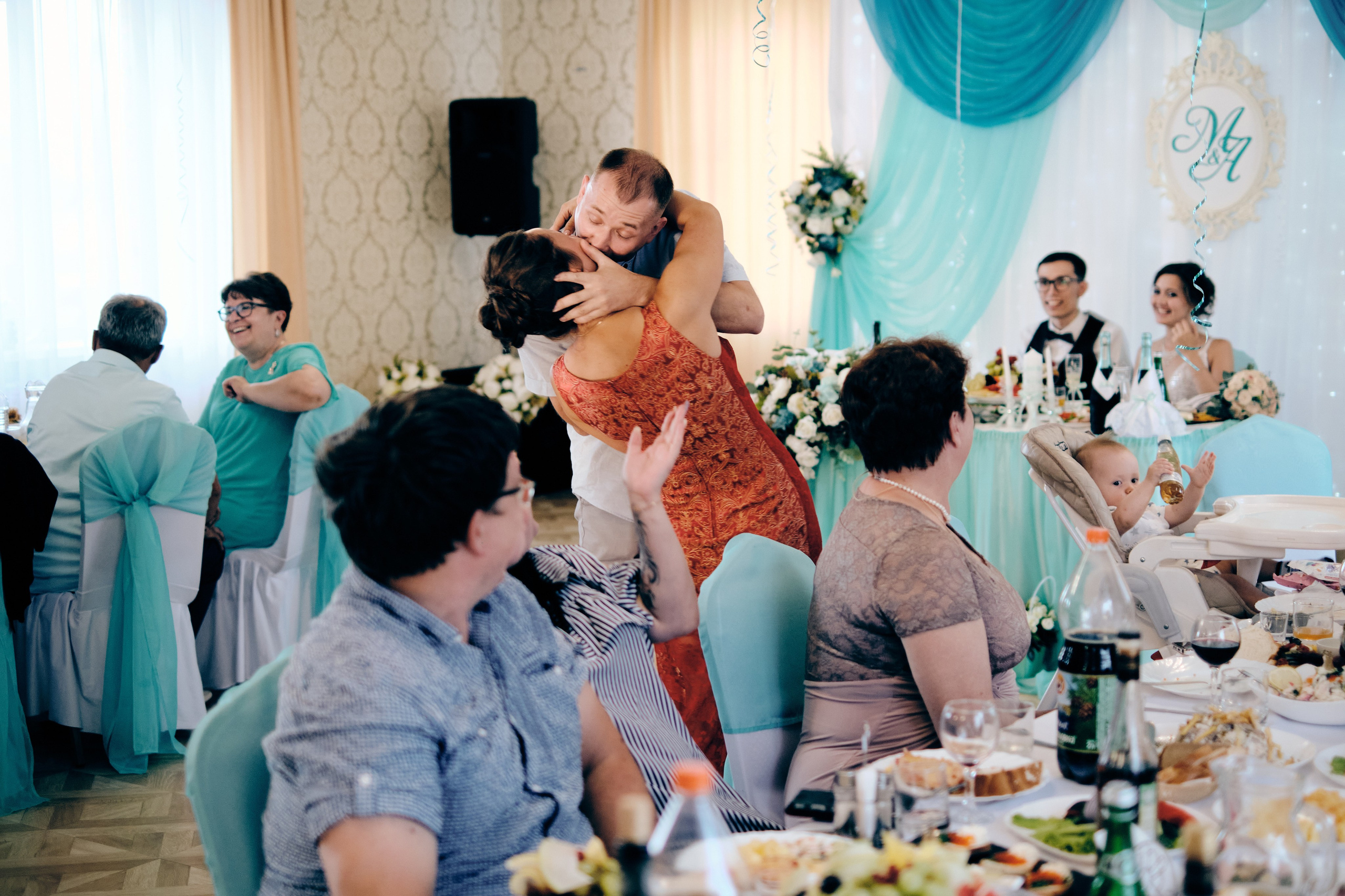 Свадьбы. Привет! Меня зовут Слава Кравец, я репортажный фотограф в Московском регионе