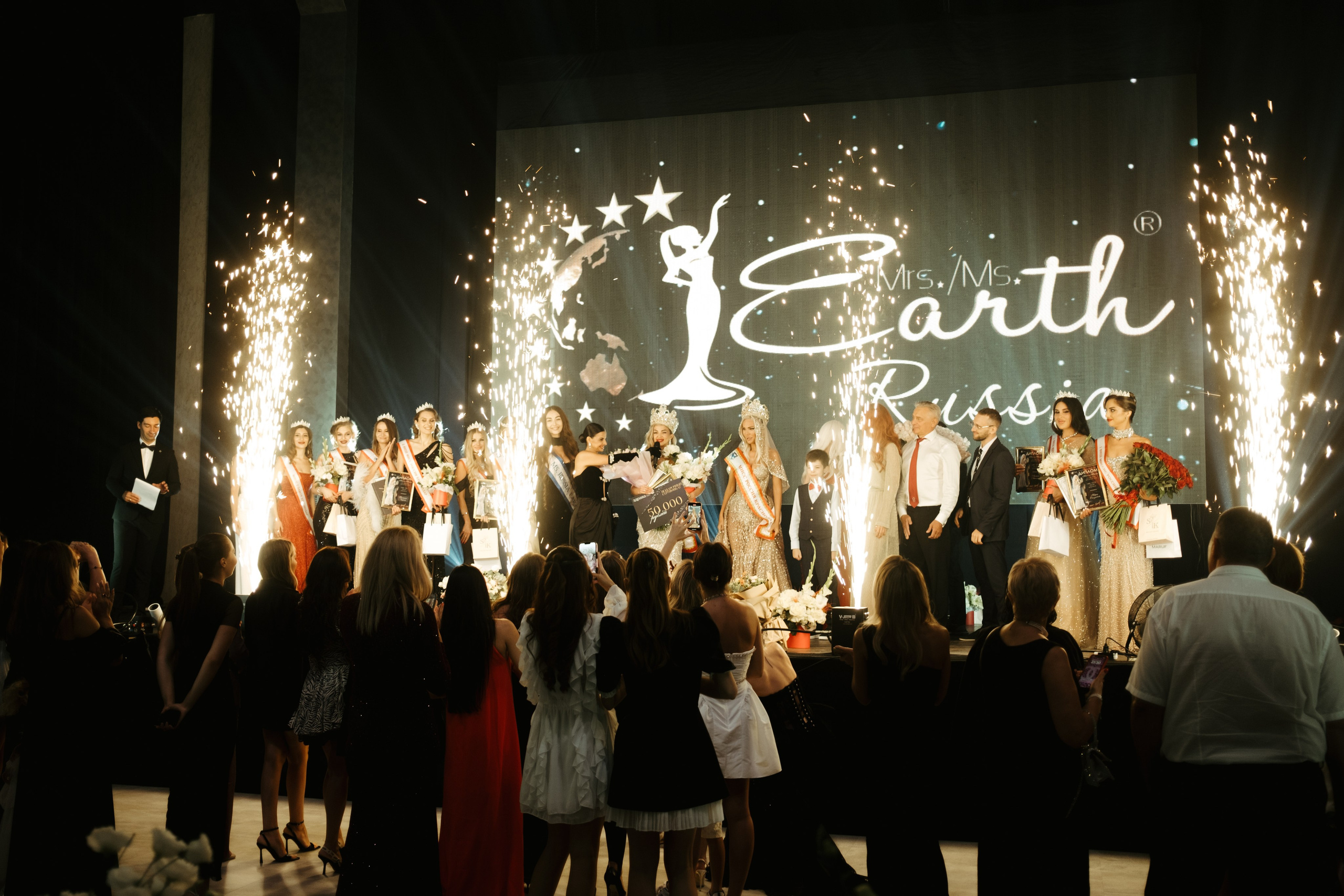 Мисс и Миссис Россия Земли Краснодар 2025 программа. Свадебный и репортажной фотограф Денис Ожигин в Краснодаре и Краснодарском крае