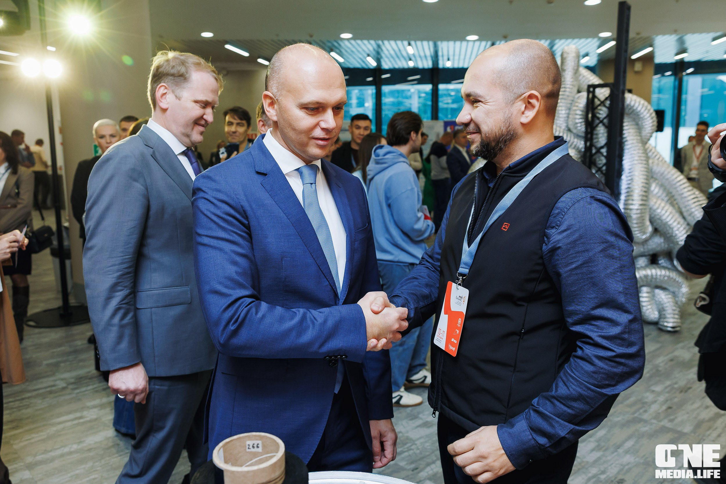 Фоторепортаж VII Международный форум «Вселенная бизнеса. Время Побед». One Media Life: фоторепортажи, фотоотчеты с мероприятий и заведений