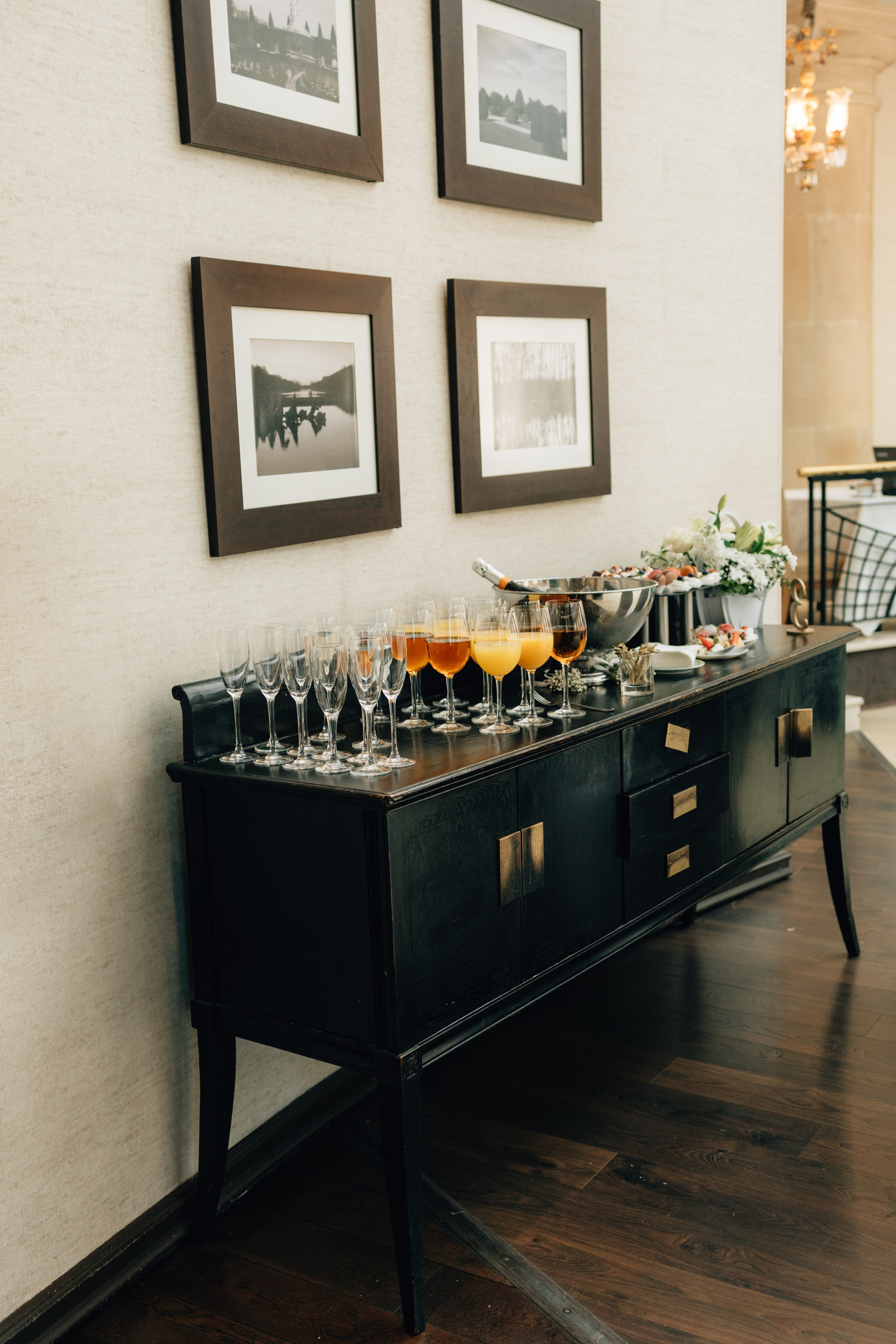 Moment. Свадебный фотограф в Москве Арчылан Николаев