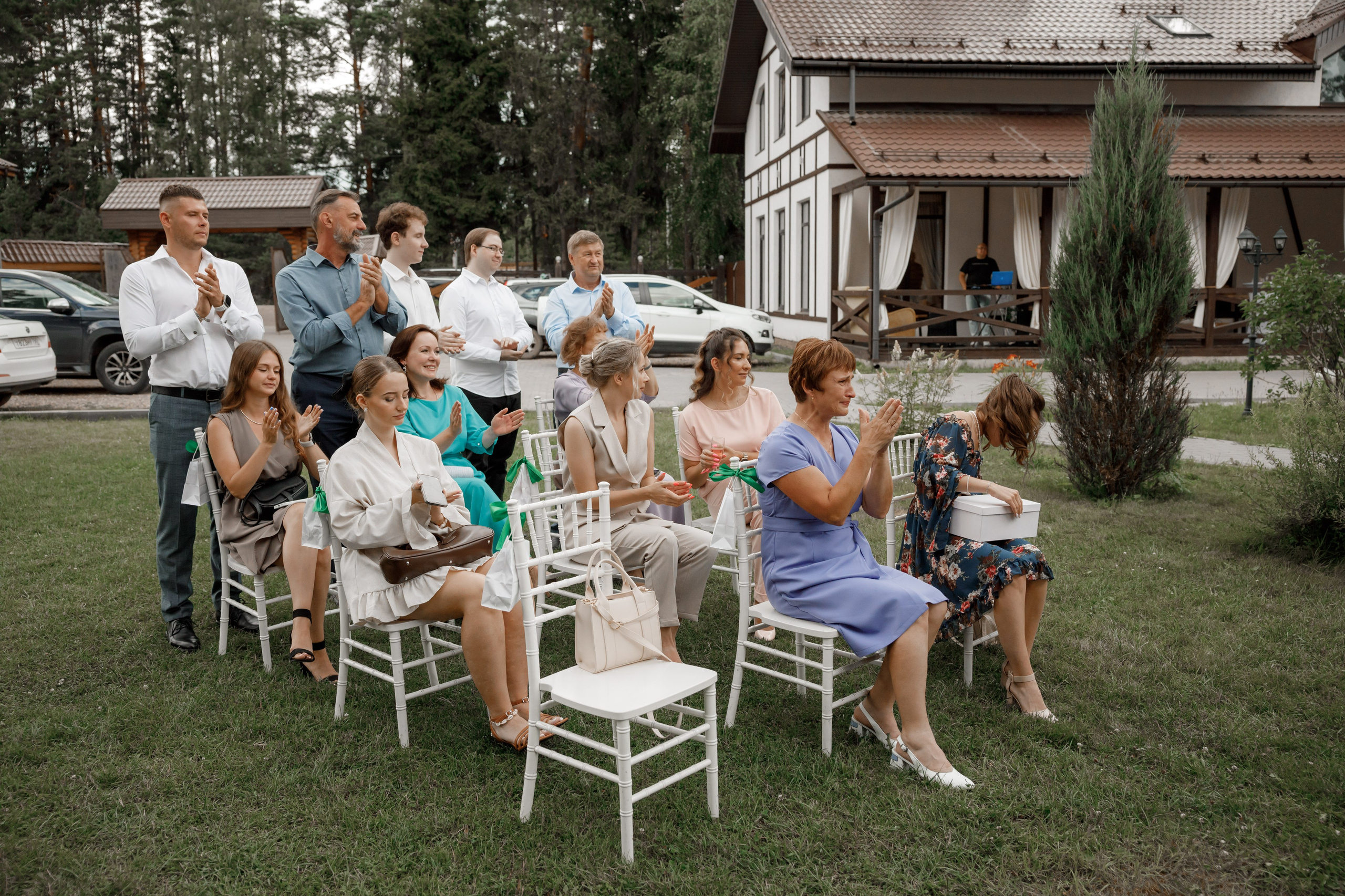 Полина и Дмитрий, загородный клуб «Барин», ЗАГС в г. Пушкино. Свадебный и репортажный фотограф (Москва, Королев и другие)