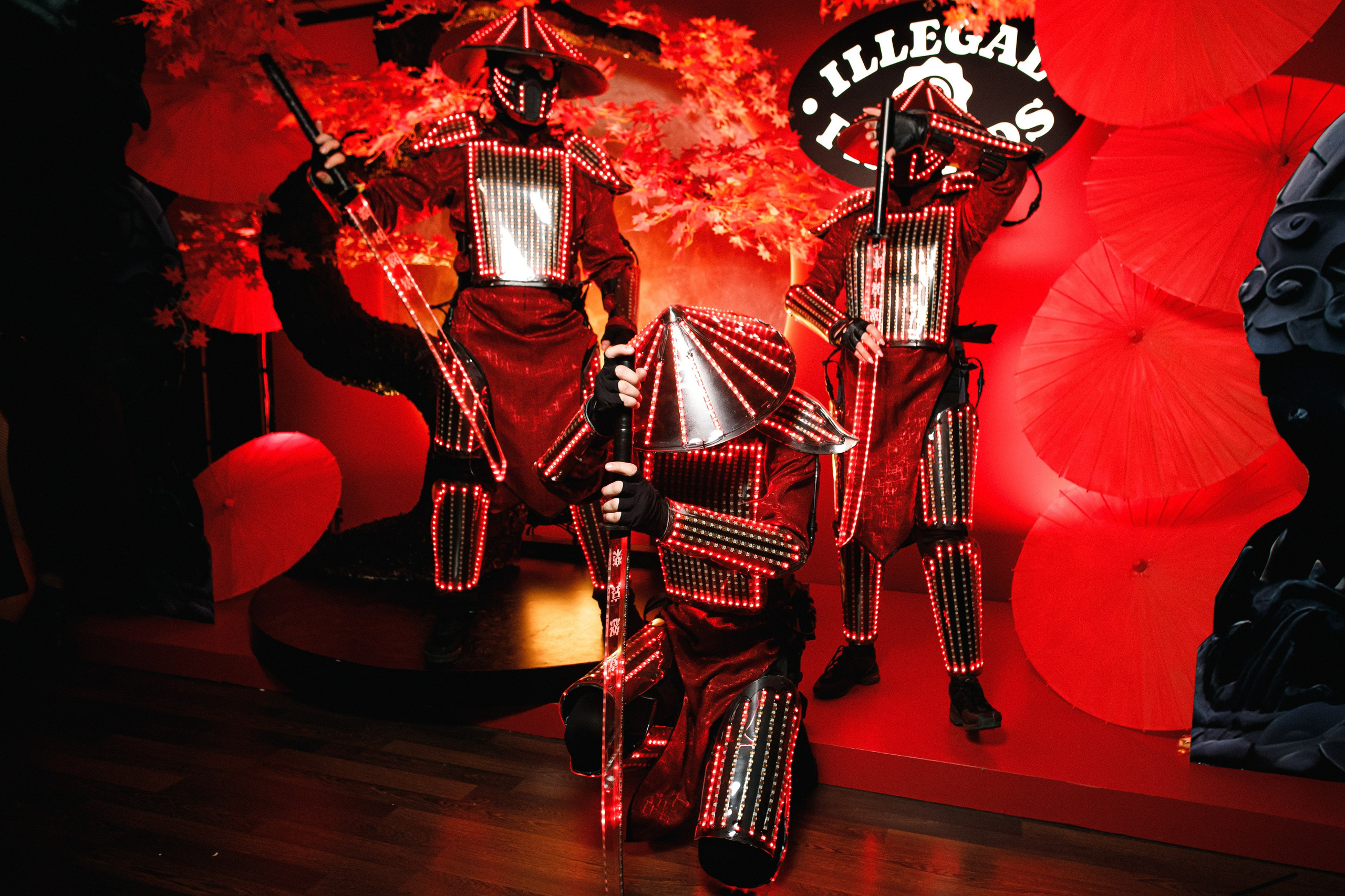 ILLEGAL FRIENDS | ASIA. СВОИ. ФОТООТЧЕТЫ-СОБЫТИЯ-МЕСТА