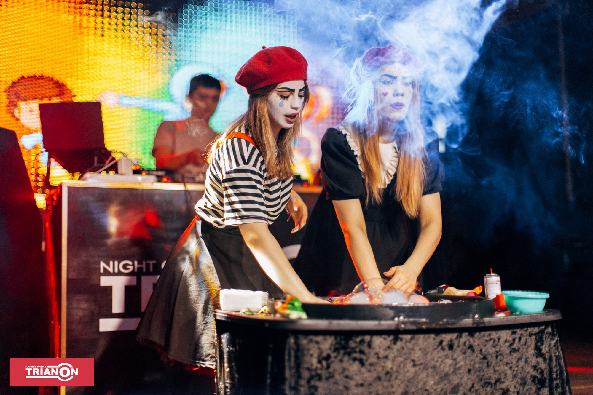 Семейная дискотека TRIANON. Фотограф Владимир Молоканов