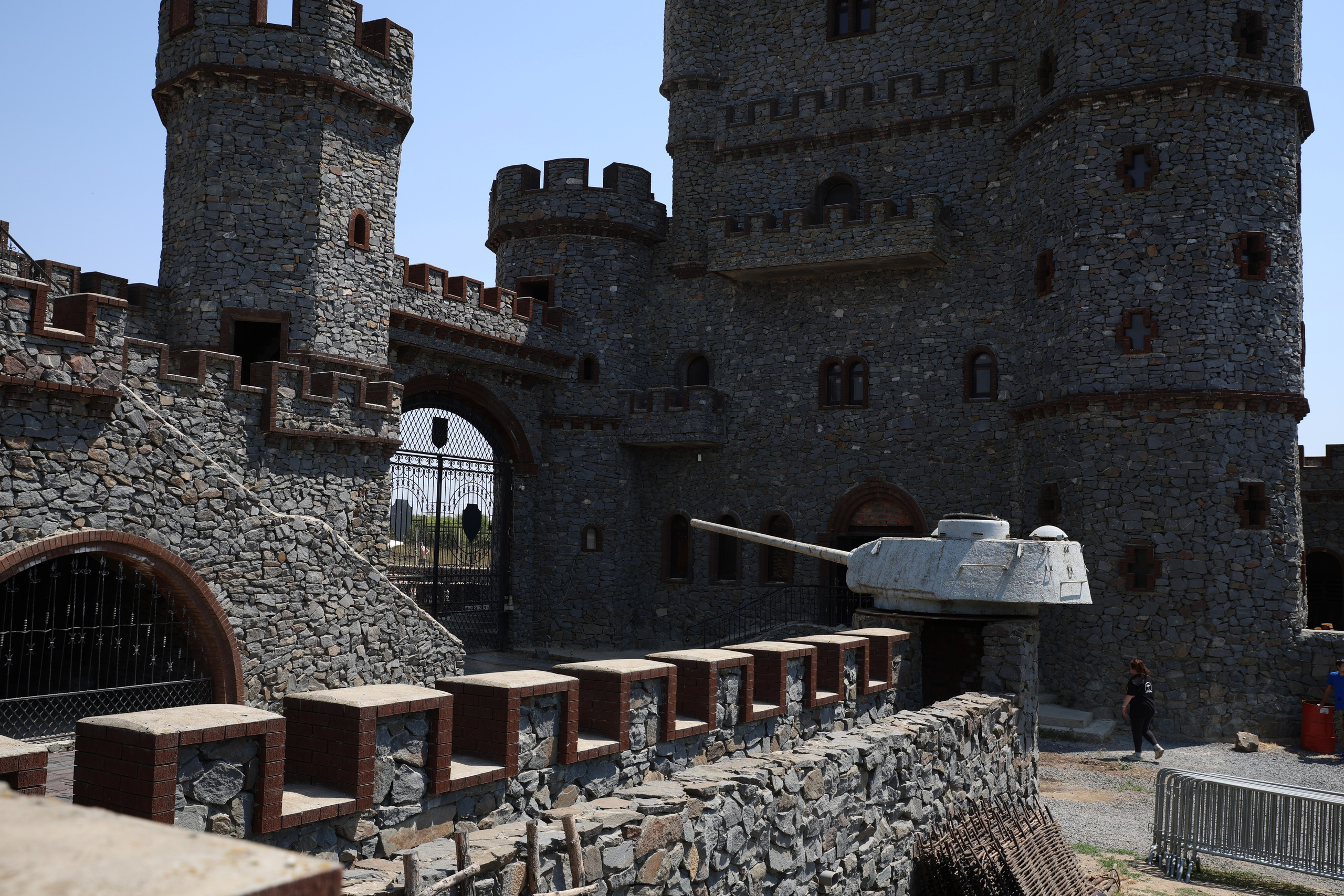 ЗАМОК. Репортажный и мужской фотограф в Краснодаре. Фотограф в Краснодаре