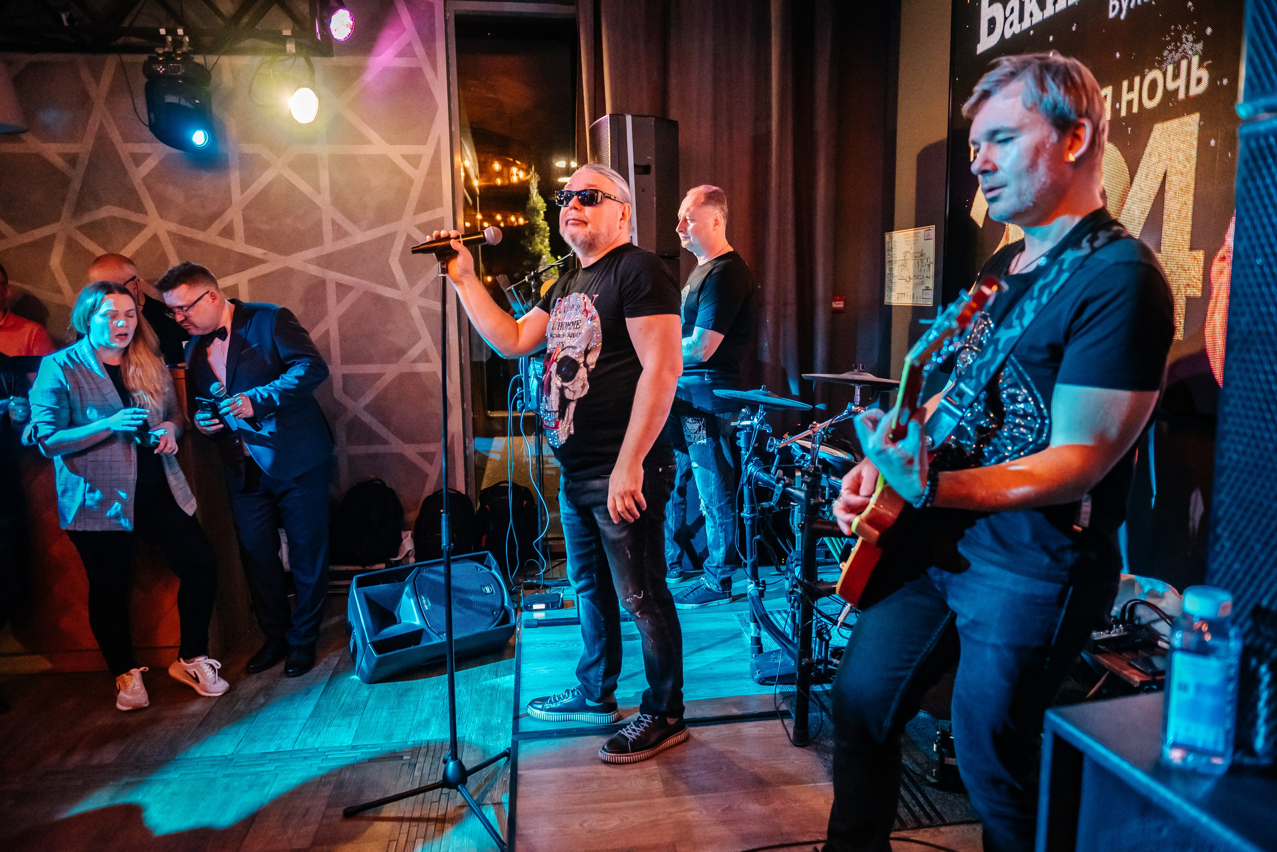 Ресторану Бакинский бульвар № 1 5лет. Свадебный и семейный фотограф в Дзержинске Екатерина Шулакова