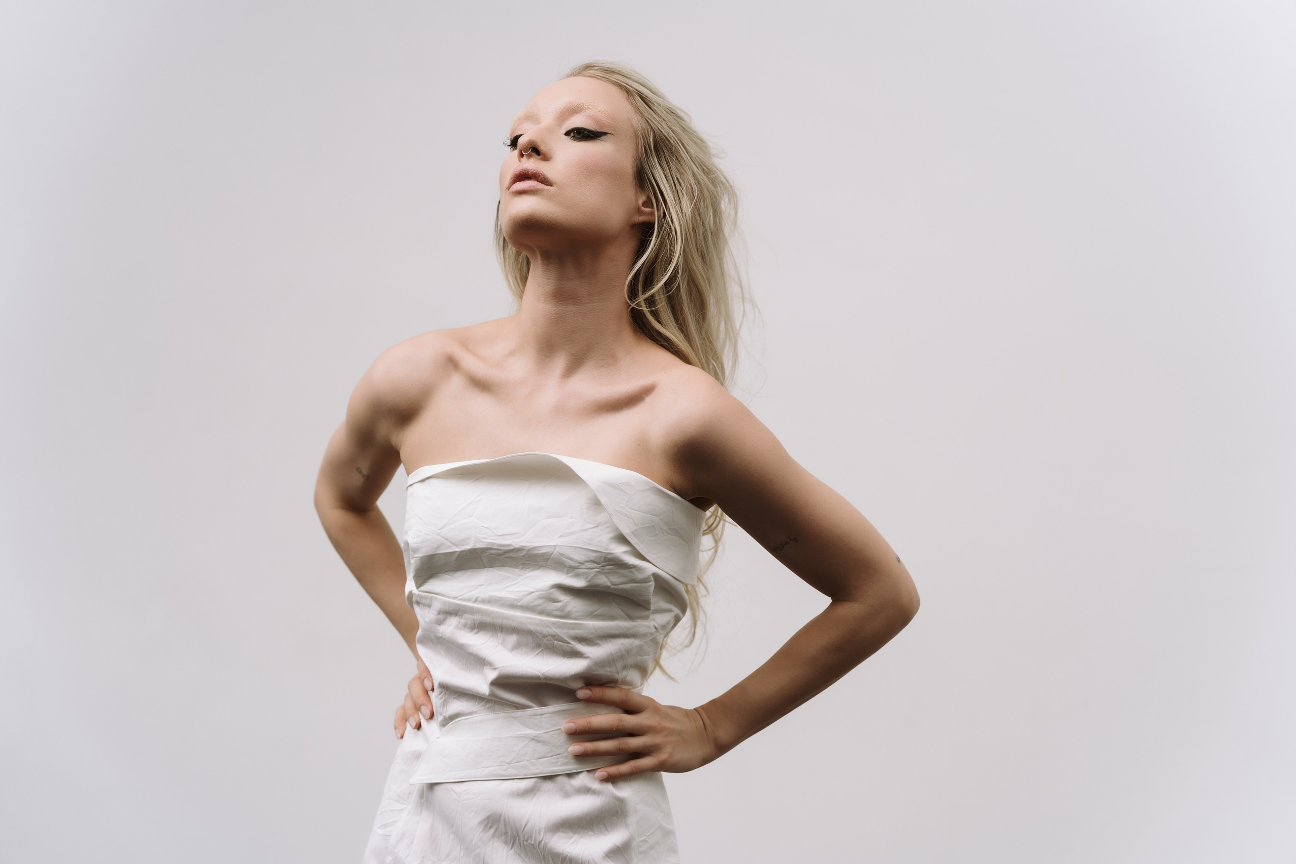 ZO: YOUR INNER PRINCESS. TUTSARKIS — Art Director | Stylist | Photographer