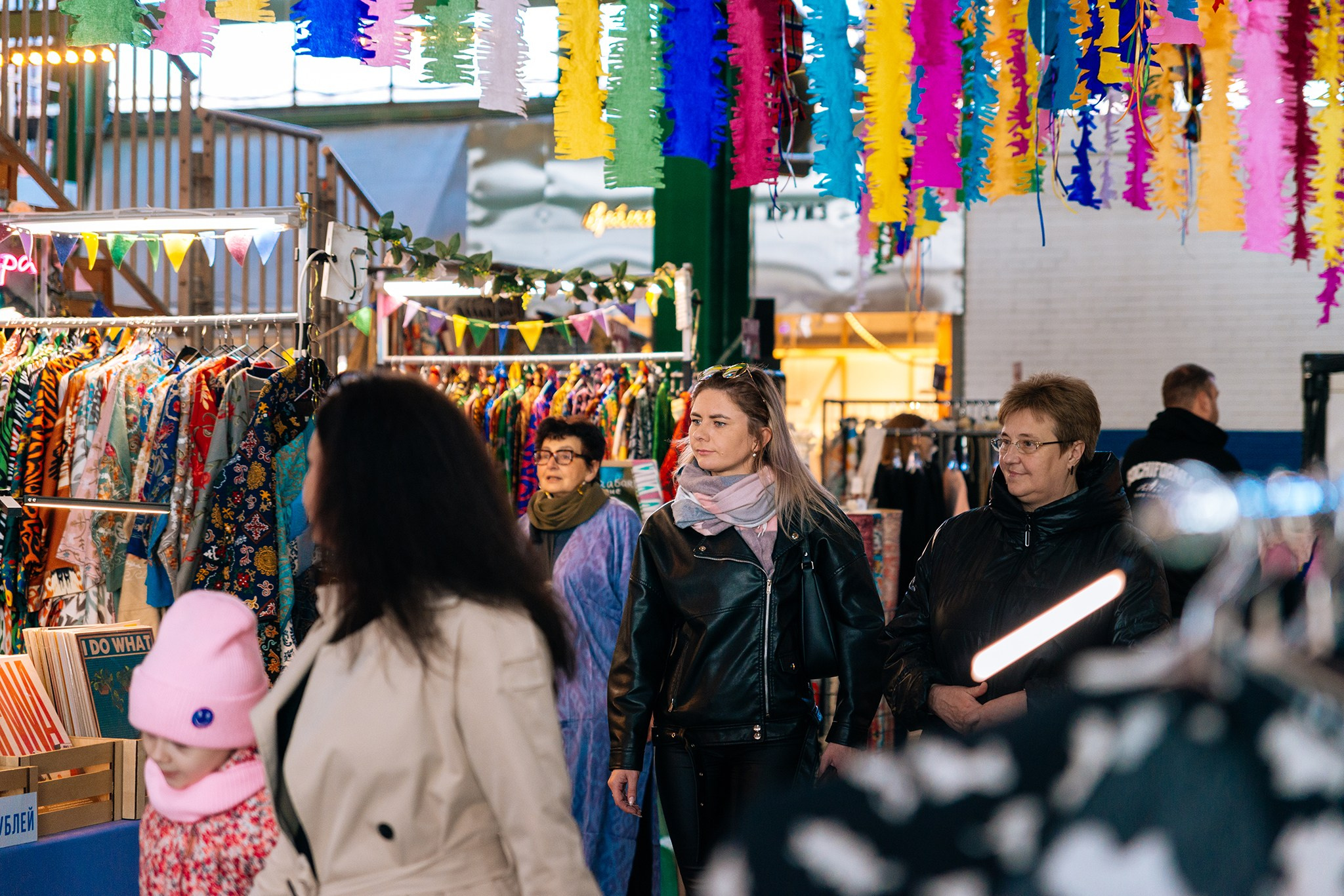 Интеллигентная барахолка. Май 25. Репортажный фотограф в Санкт-Петербурге Анастасия Клёпова