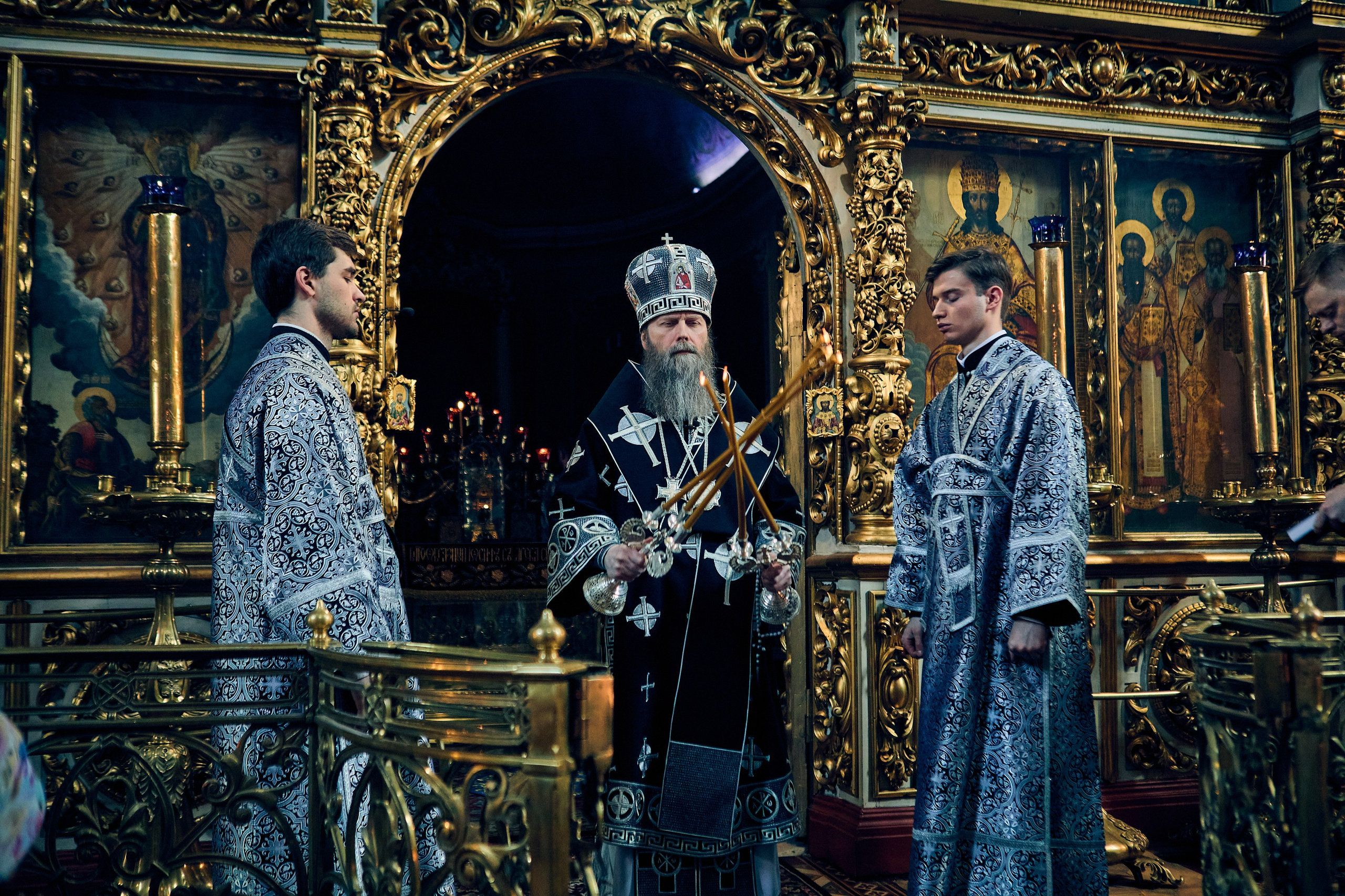 Вечерня с выносом Плащаницы Спасителя Плач. Пресвятой Богородицы. DMITRY MOISEENKO — фотограф, художник, топ-стилист