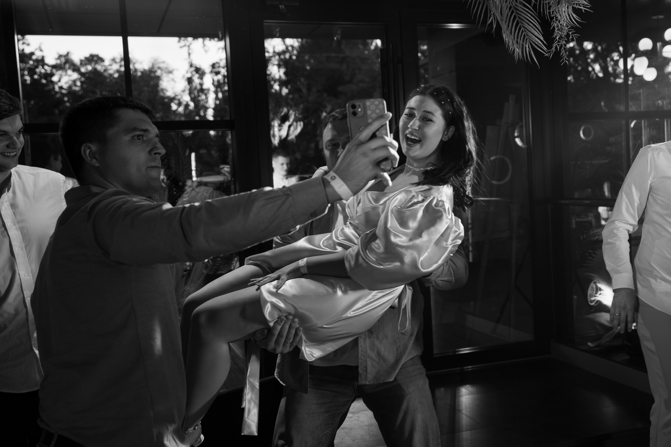 Павел и Ольга (Пакет «MAXI» Брянск). Свадебный и репортажный фотограф Элина Козырьянова