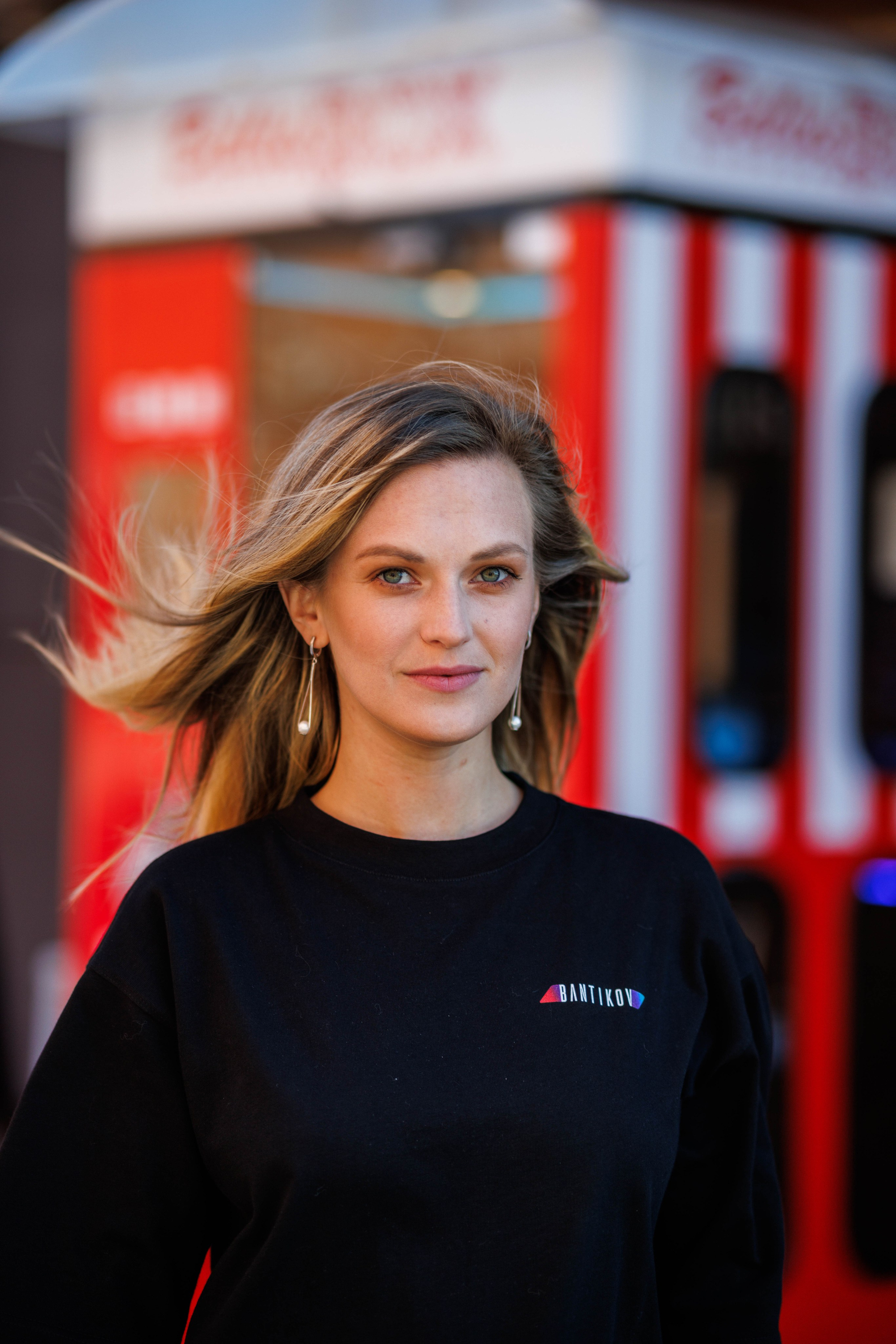 Имиджевый деловой портрет для предпринимателей. Строгая эстетика, современный свет, фотографии для маркетинга и деловых коммуникаций.