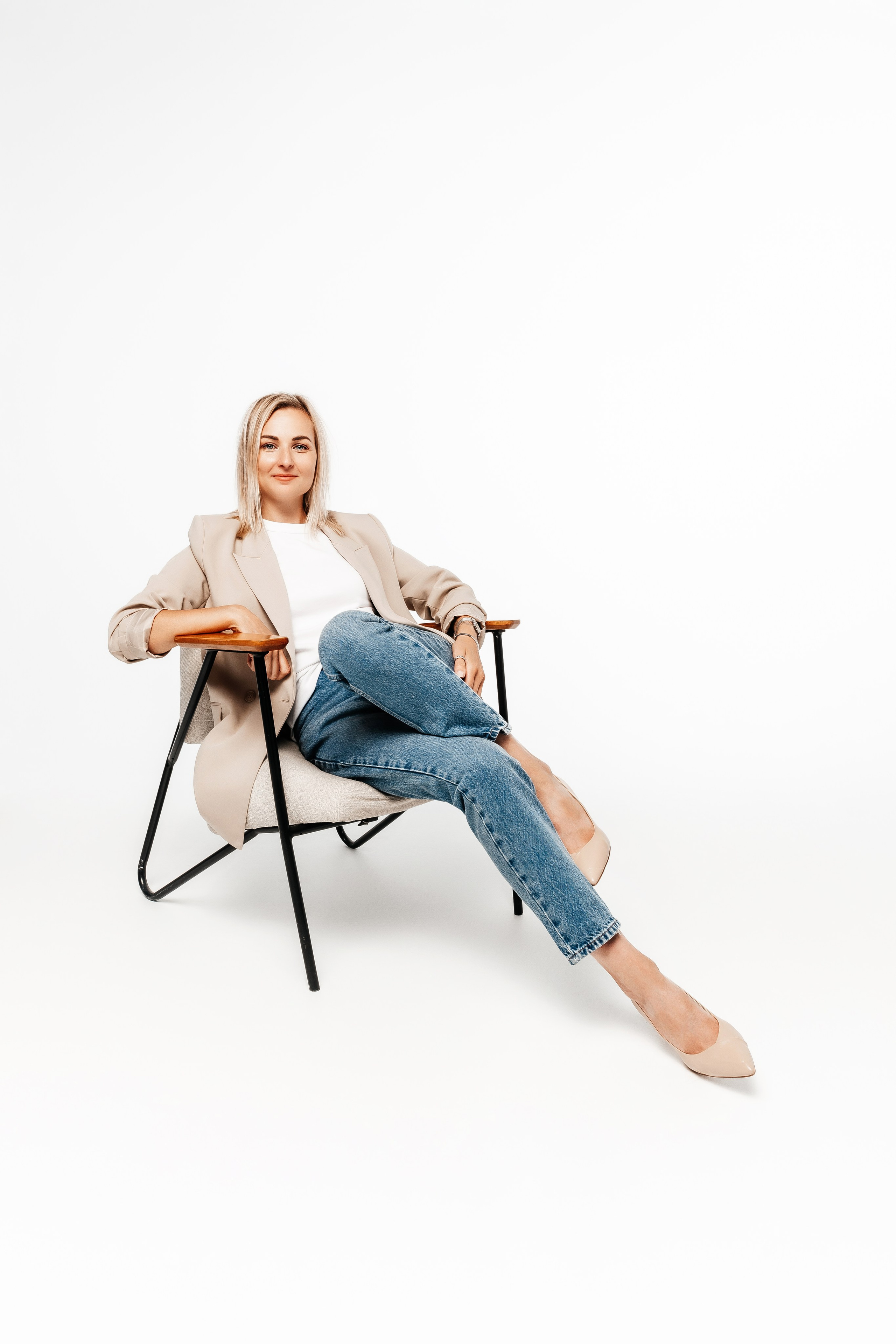 БИЗНЕС КОНТЕНТ. Главная / Home