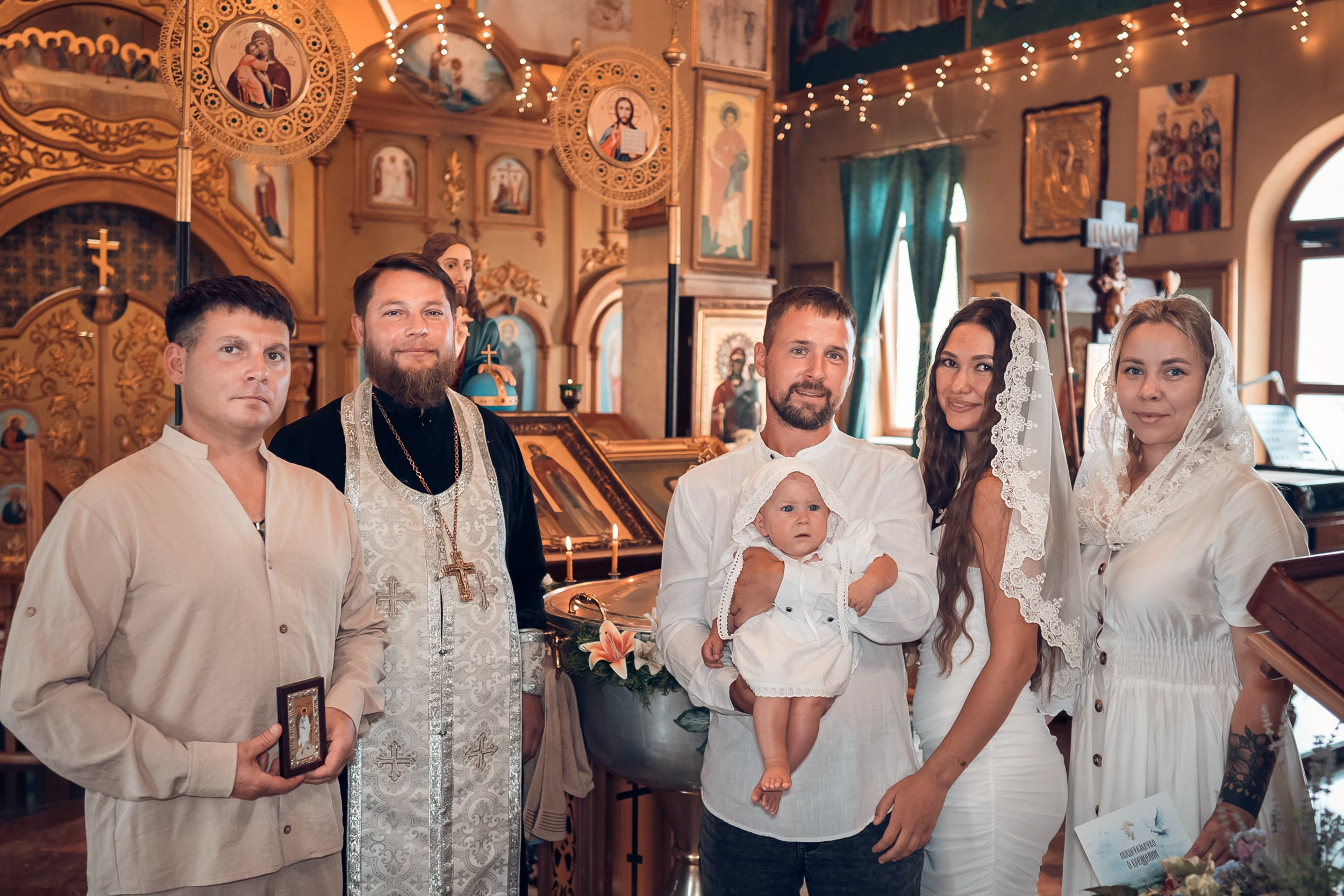 Крещение в храме Прп.Сергия Радонежского с. Орлиное. Церковный фотограф Севастополь