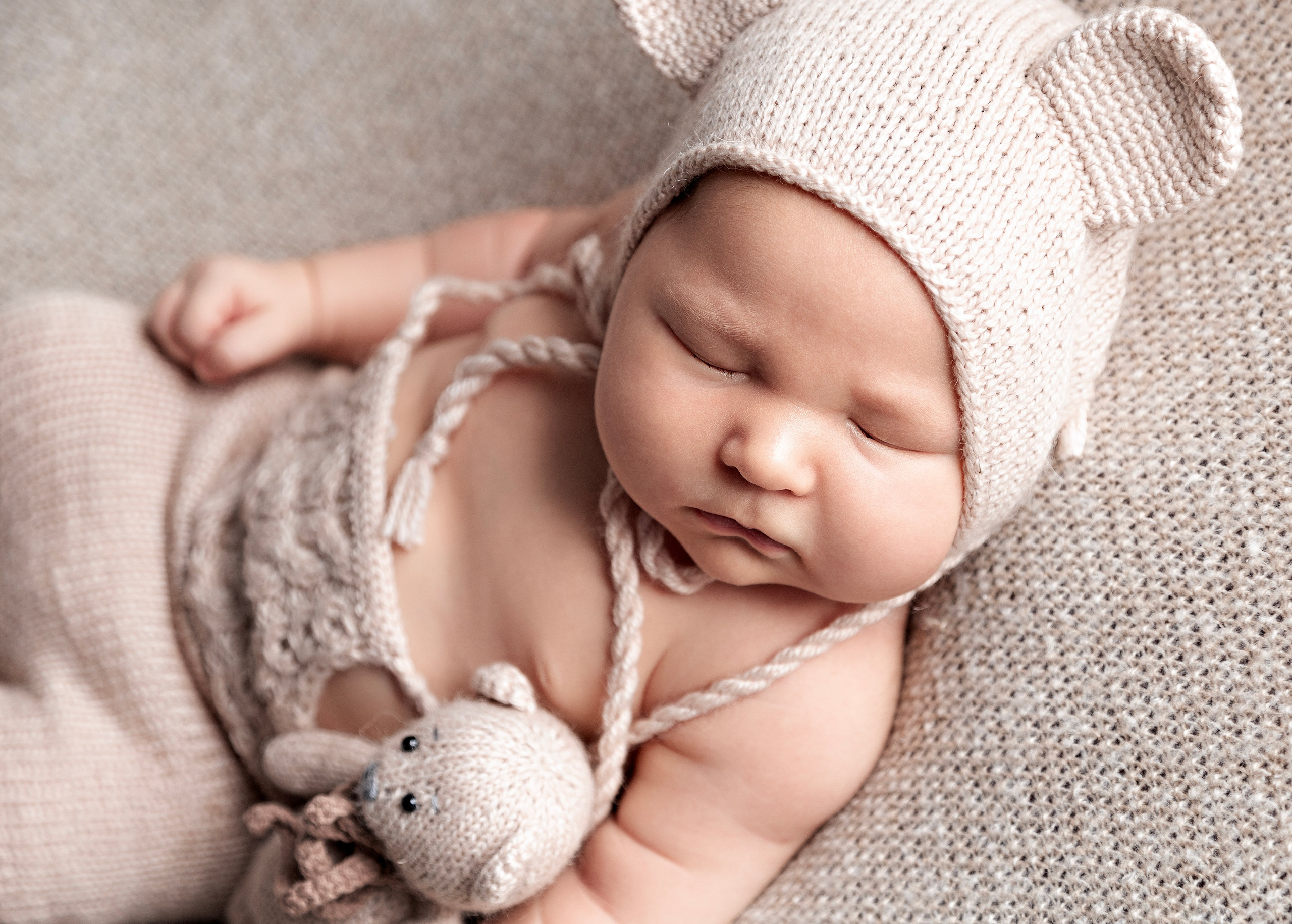 Фотосессия новорожденных в Ижевске. Фотограф новорожденных в Ижевске Анастасия Преснякова