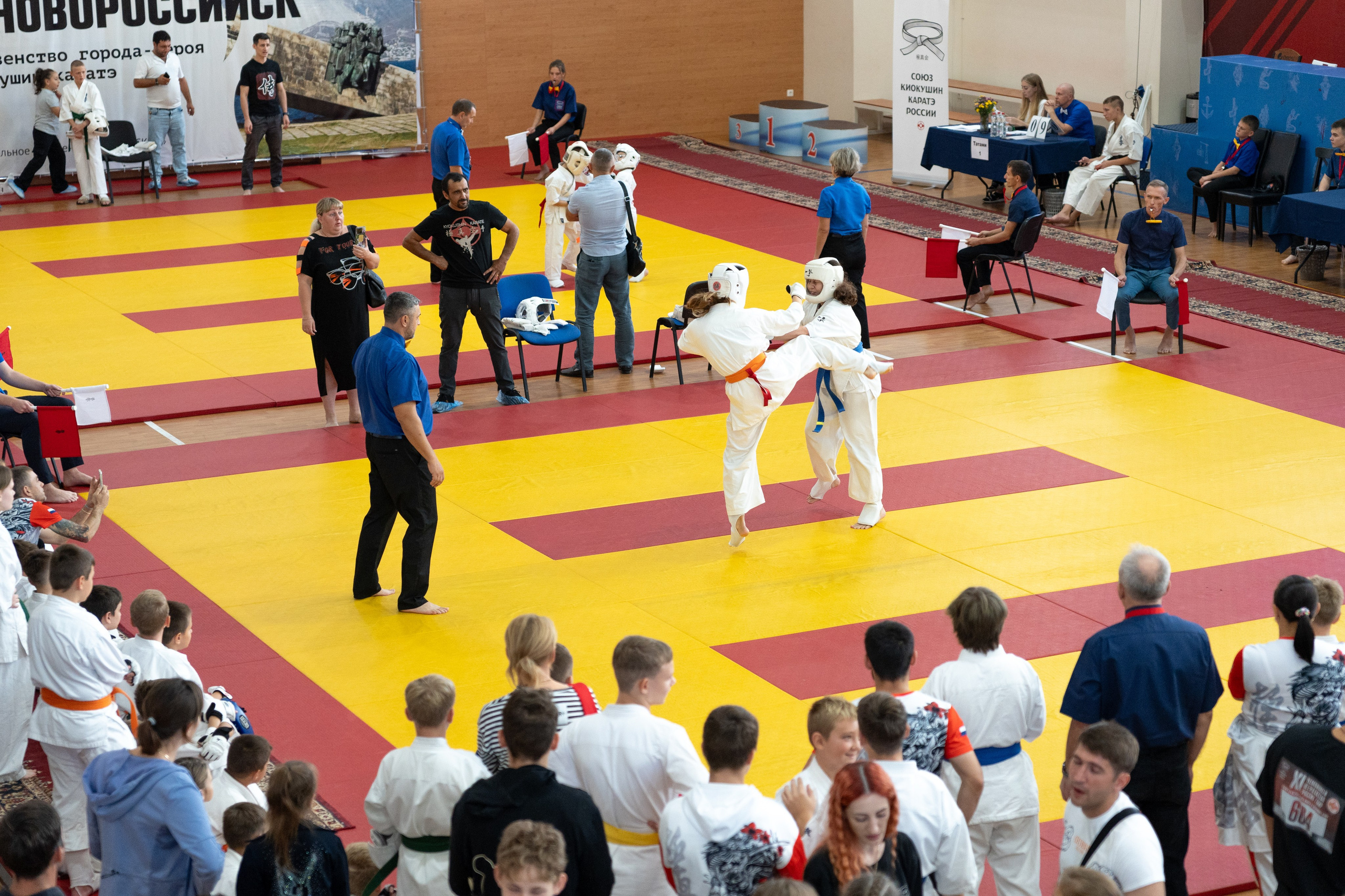 Репортажная съемка соревнований по каратэ. Профессиональный фотограф Геленджик, Новоросийск Виктория Цейс