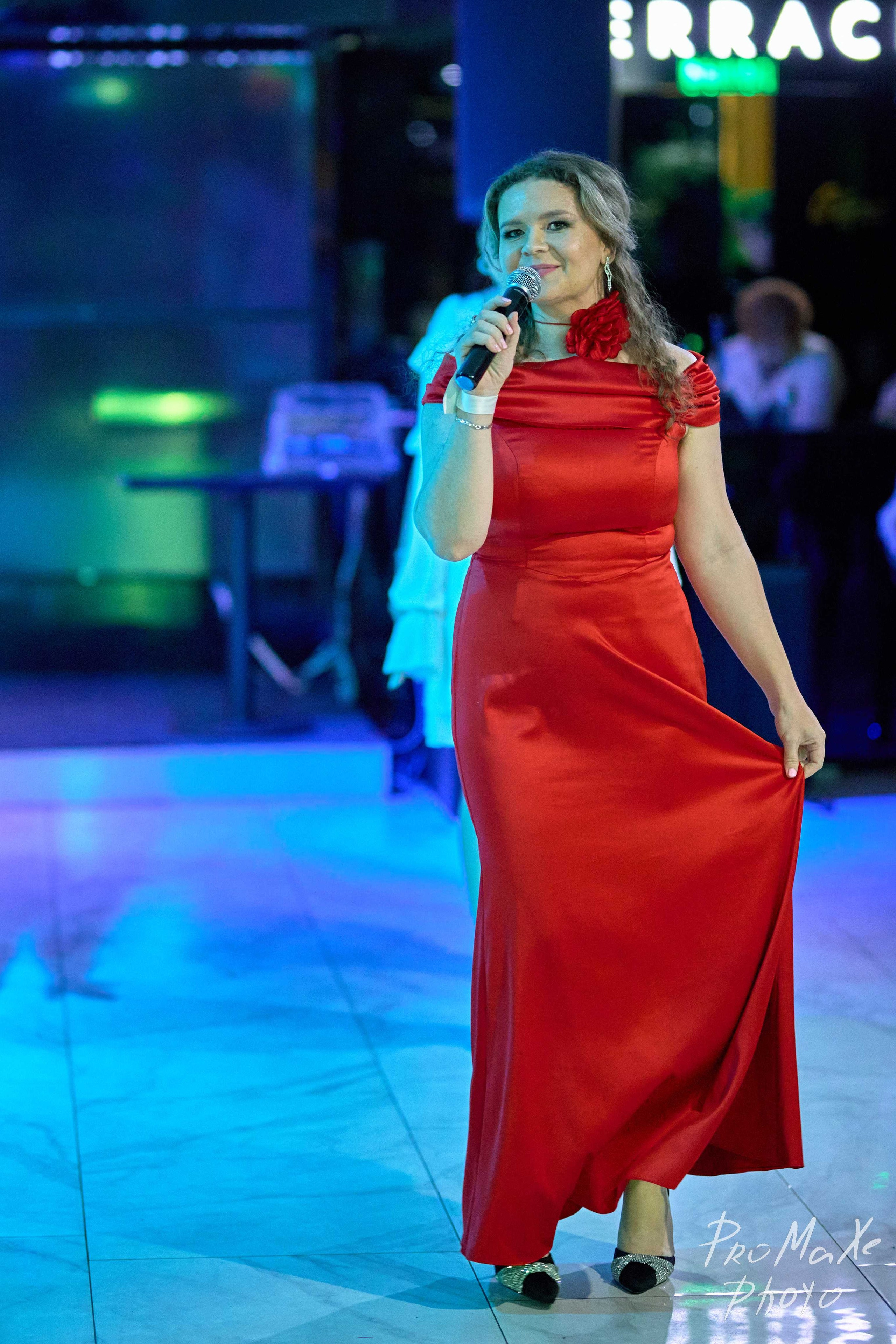 Зал КРАСА МАСС-МЕДИА ЧУВАШИИ. Владимир Суздалов (ProMaXe) — Портретный фотограф, тематические фотосессии в Чебоксарах