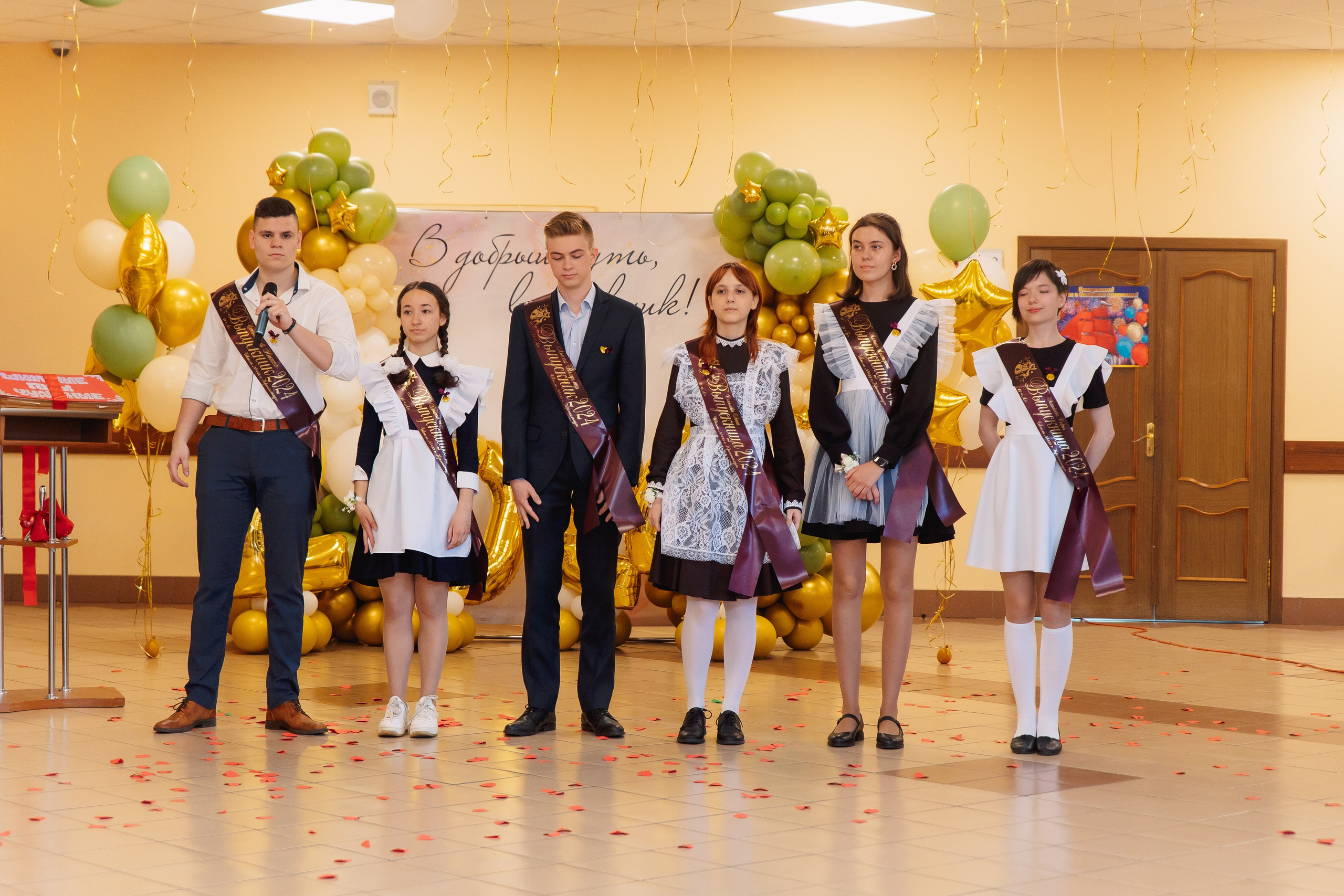 Последний звонок. Фотограф в Кронштадте и Санкт-Петербурге Анастасия Коваленко