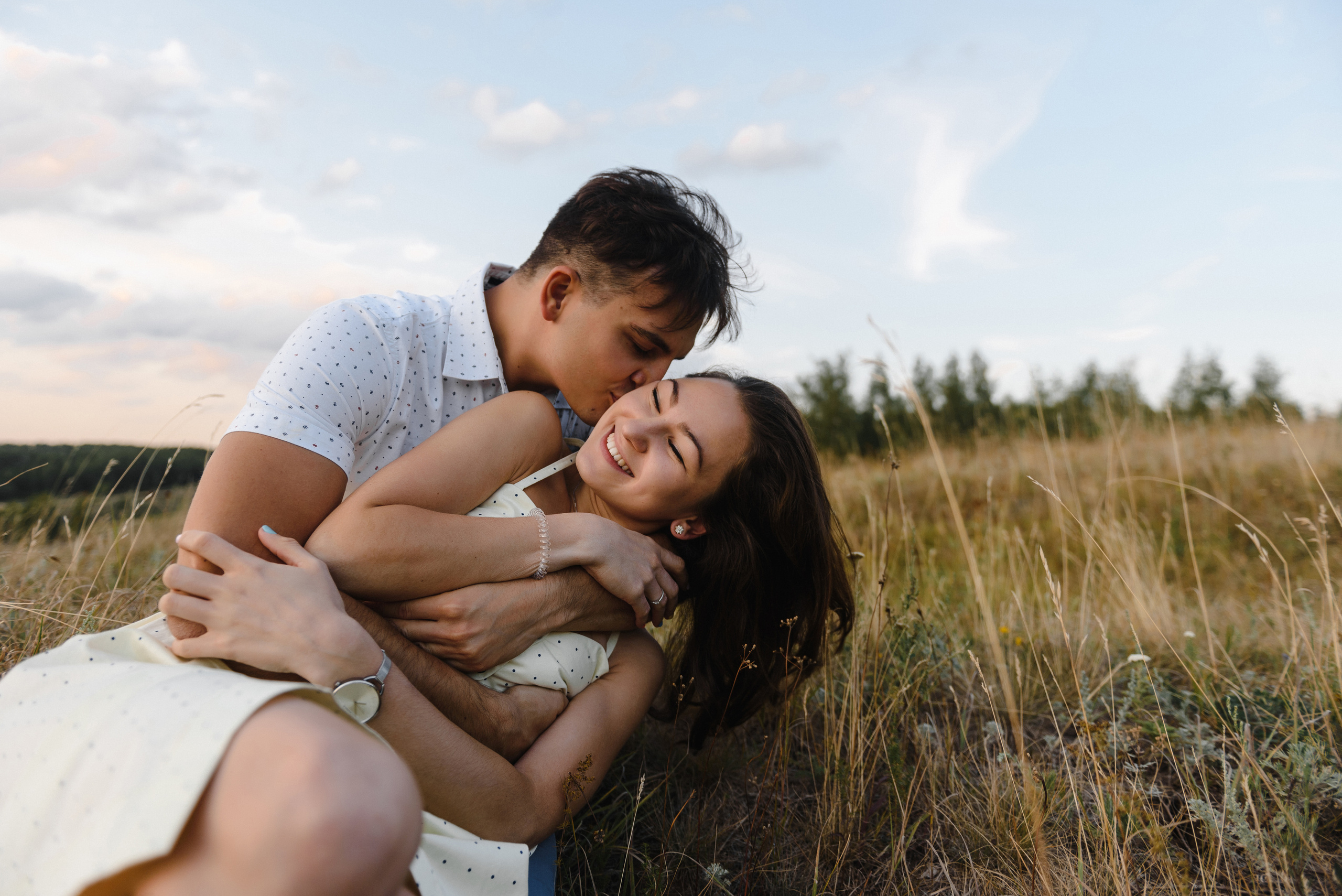 Фотосессия в подсолнухах. Свадебный фотограф в Тамбове Андрей Шаталов