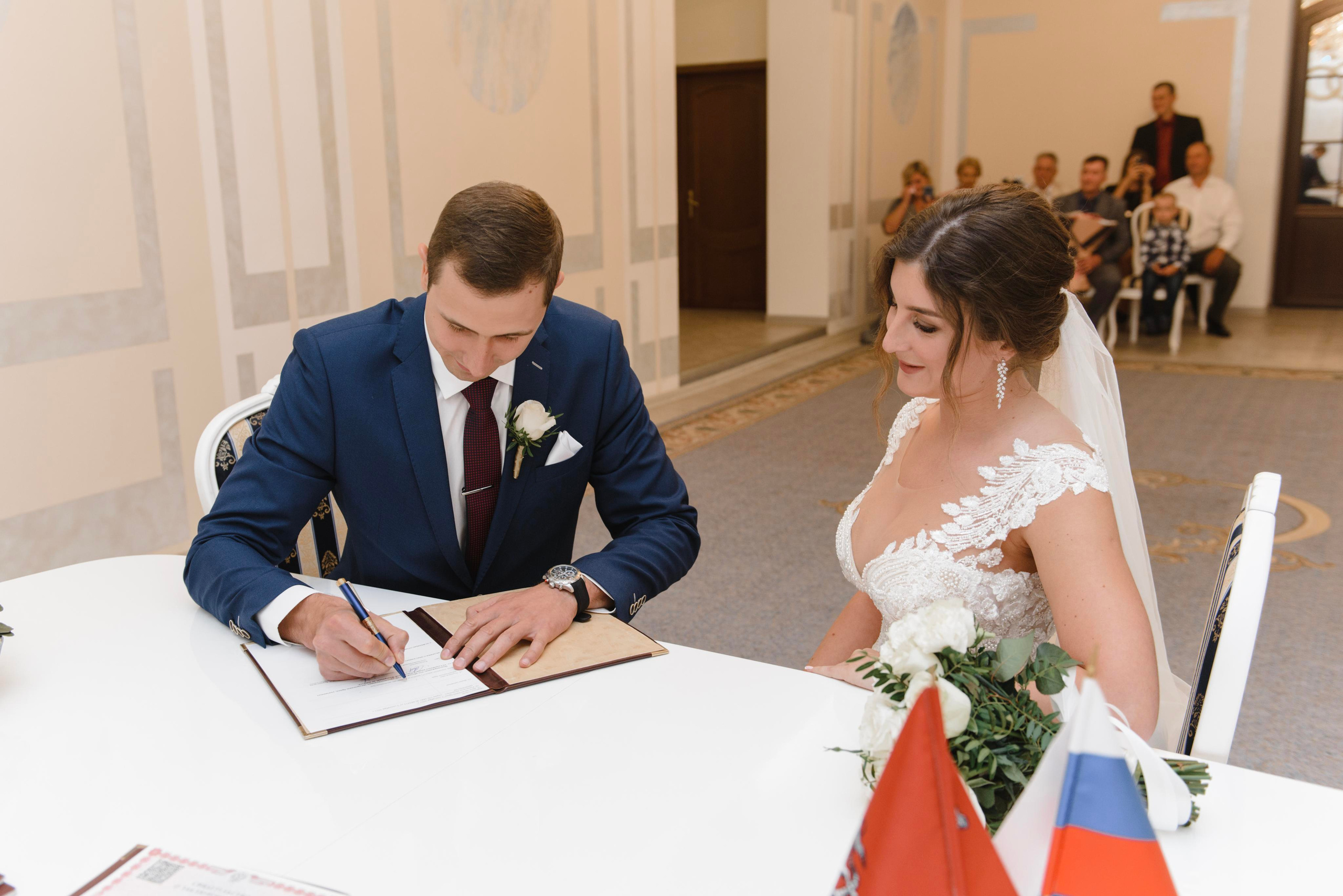 Сборы в  Swissôtel. Свадебный фотограф в Тамбове Андрей Шаталов