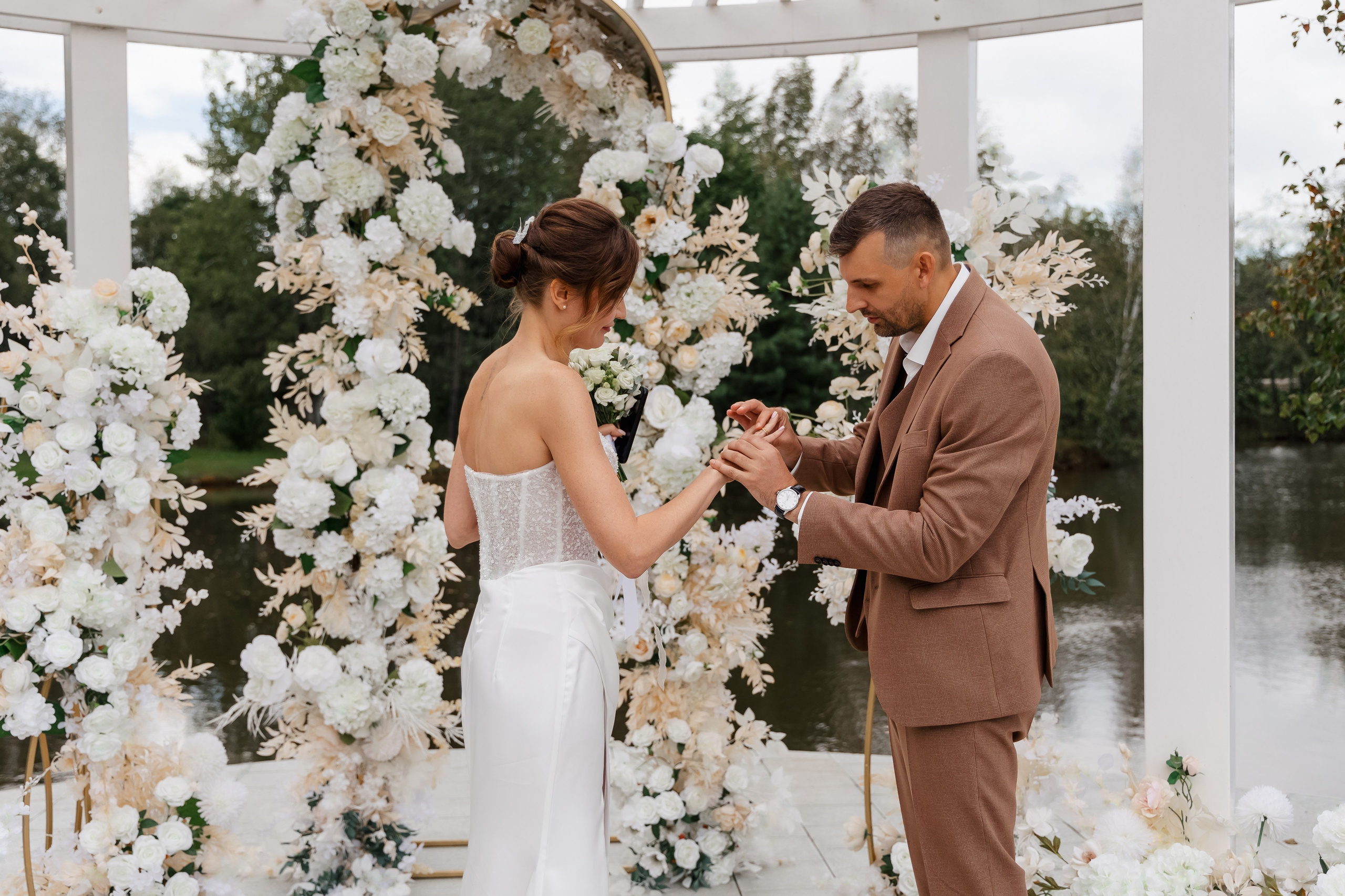 Павел и Вера. Мельница. Выездная регистрация. Свадебный фотограф в Хабаровске