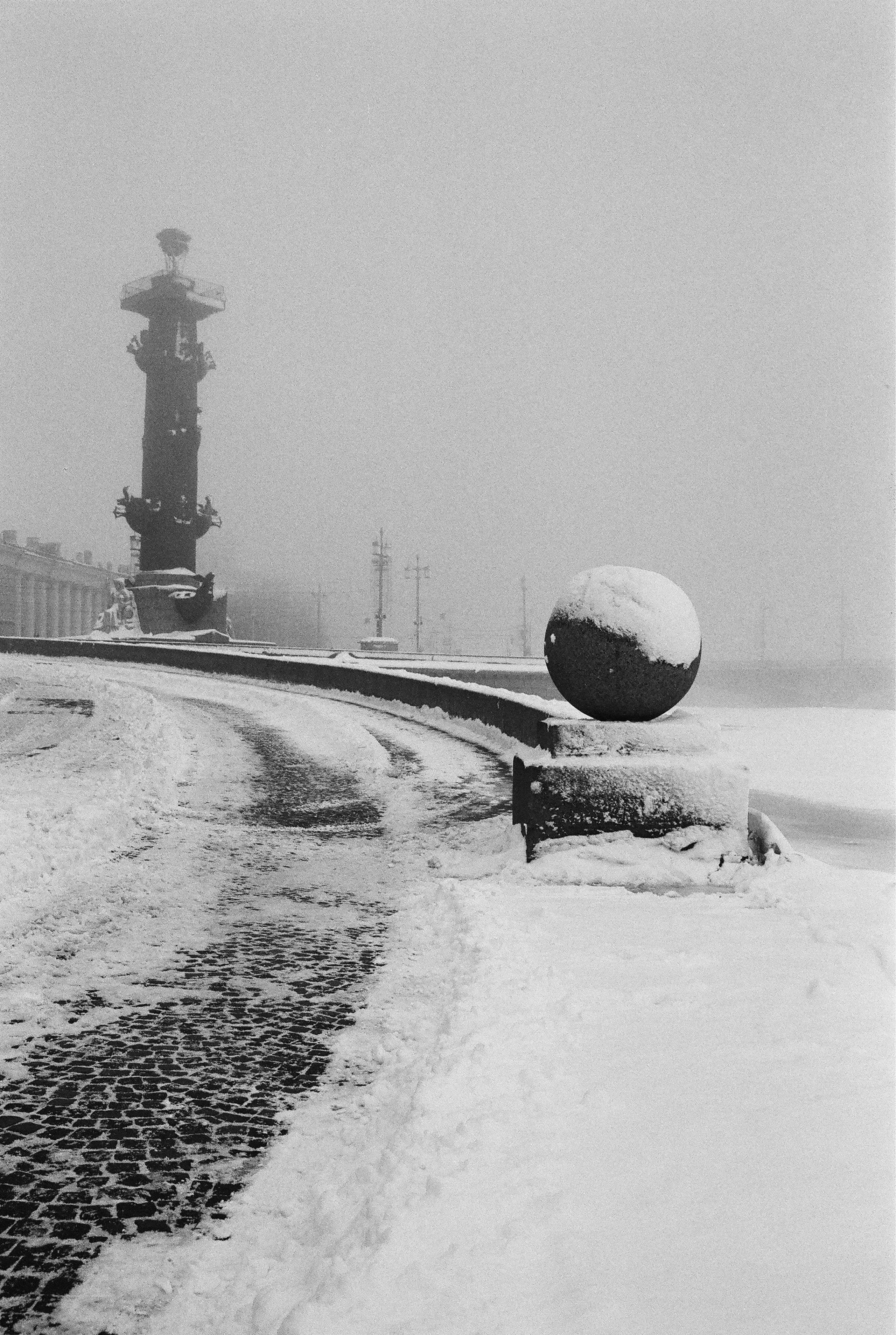 Фотографии черно-белые. Свадебный и семейный пленочный фотограф в Петербурге Истомина Ирина