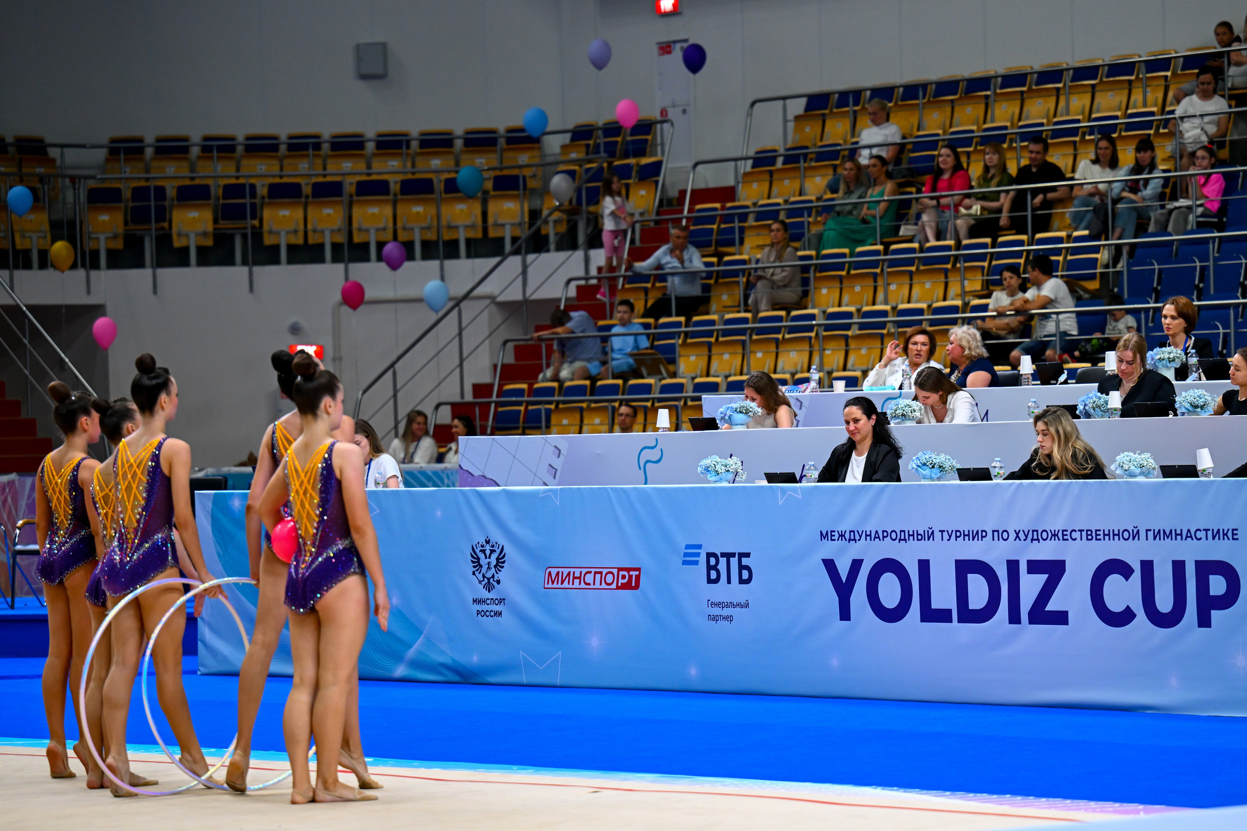 Фотограф художественной гимнастики в Казани. Спортивный и репортажный фотограф в Казани Вячеслав Сатонин