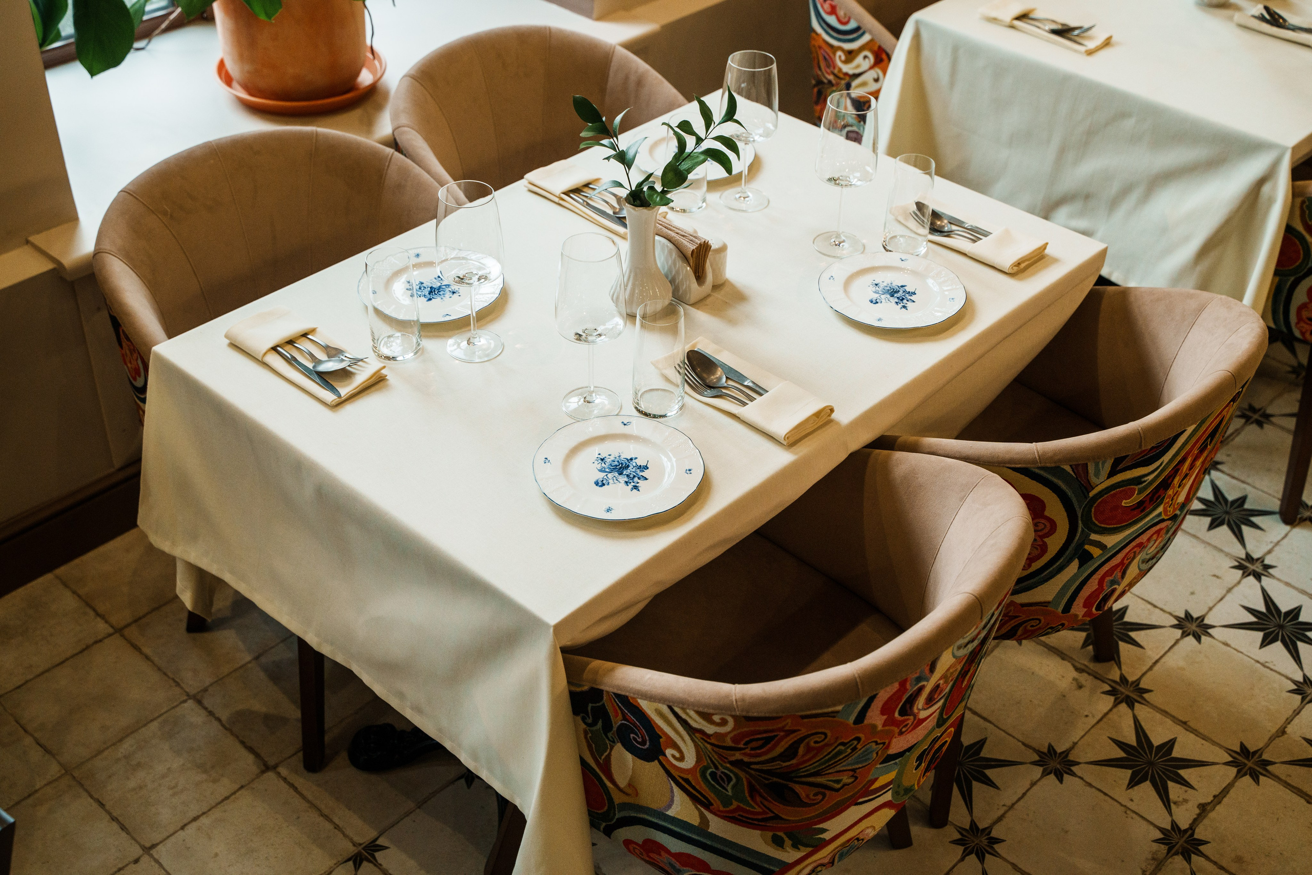 Кафе «Лисы, спички, два стола». Фотограф Казань